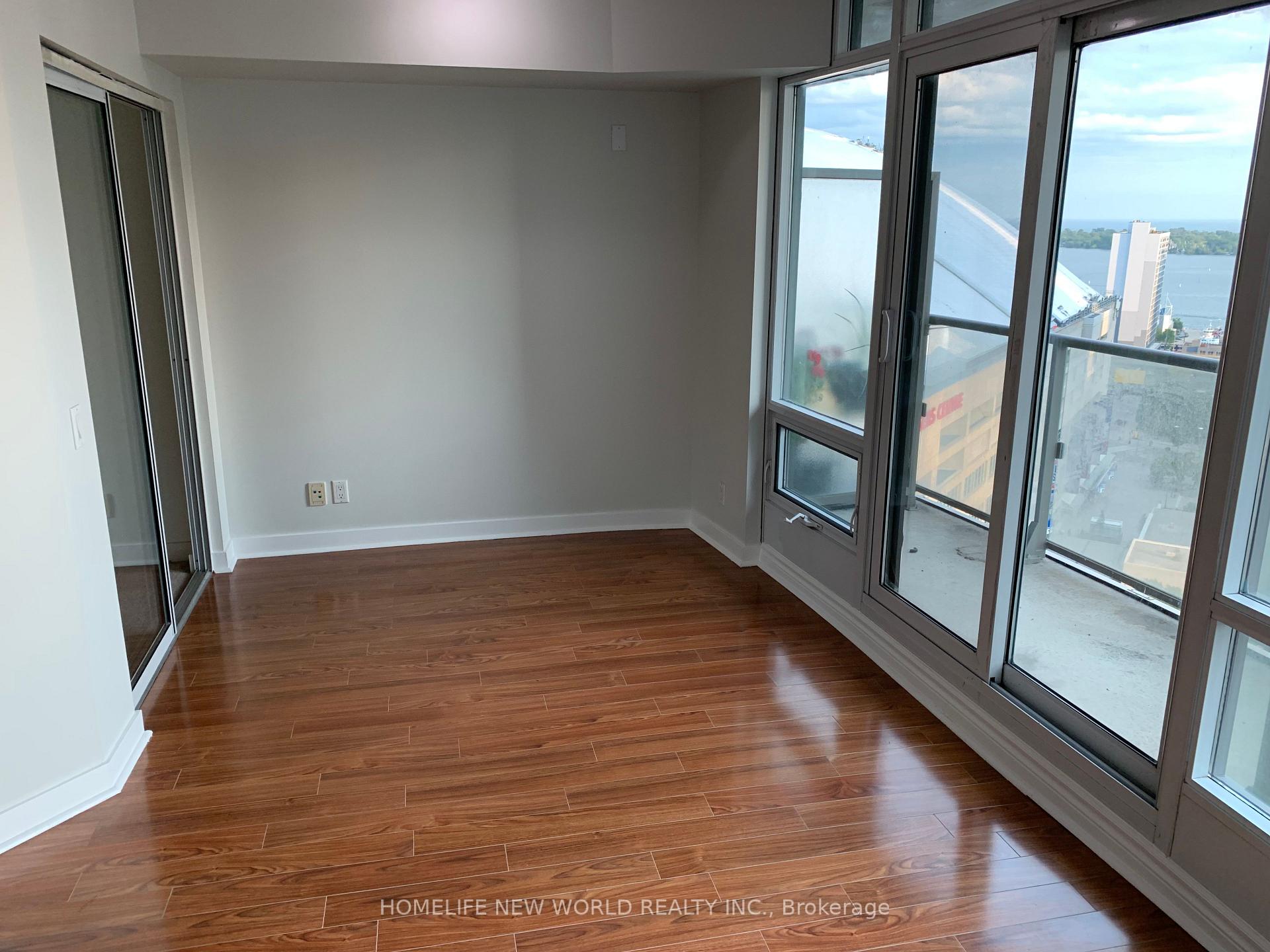 Photo 7 of Unit 2607, 361 Front Street W, Toronto, Waterfront Communities — HOMEH