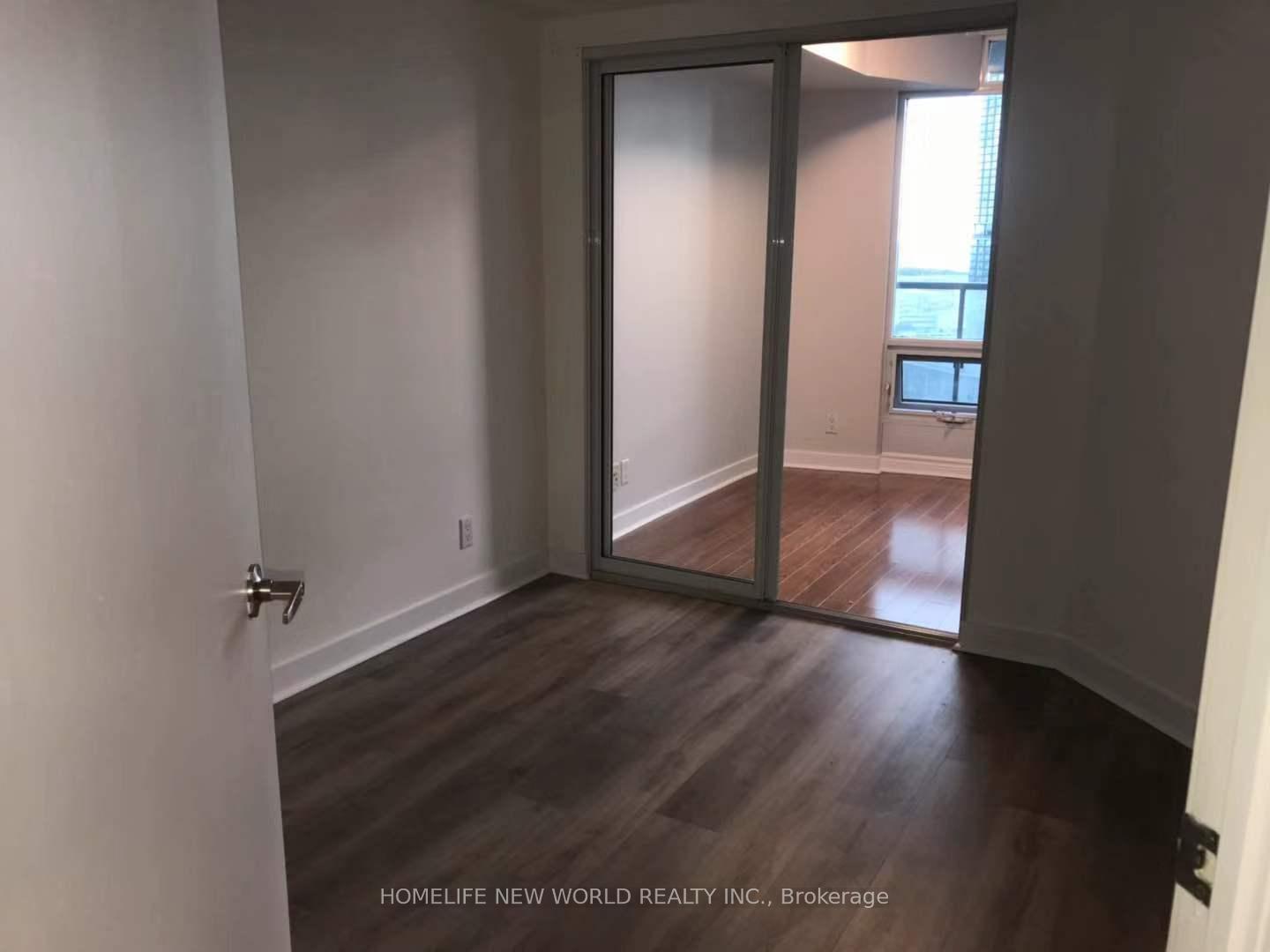 Photo 13 of Unit 2607, 361 Front Street W, Toronto, Waterfront Communities — HOMEH