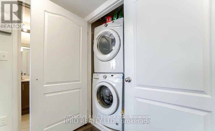 Photo 10 of Unit 09, 2476 Post Road, Oakville, River Oaks — HOMEH