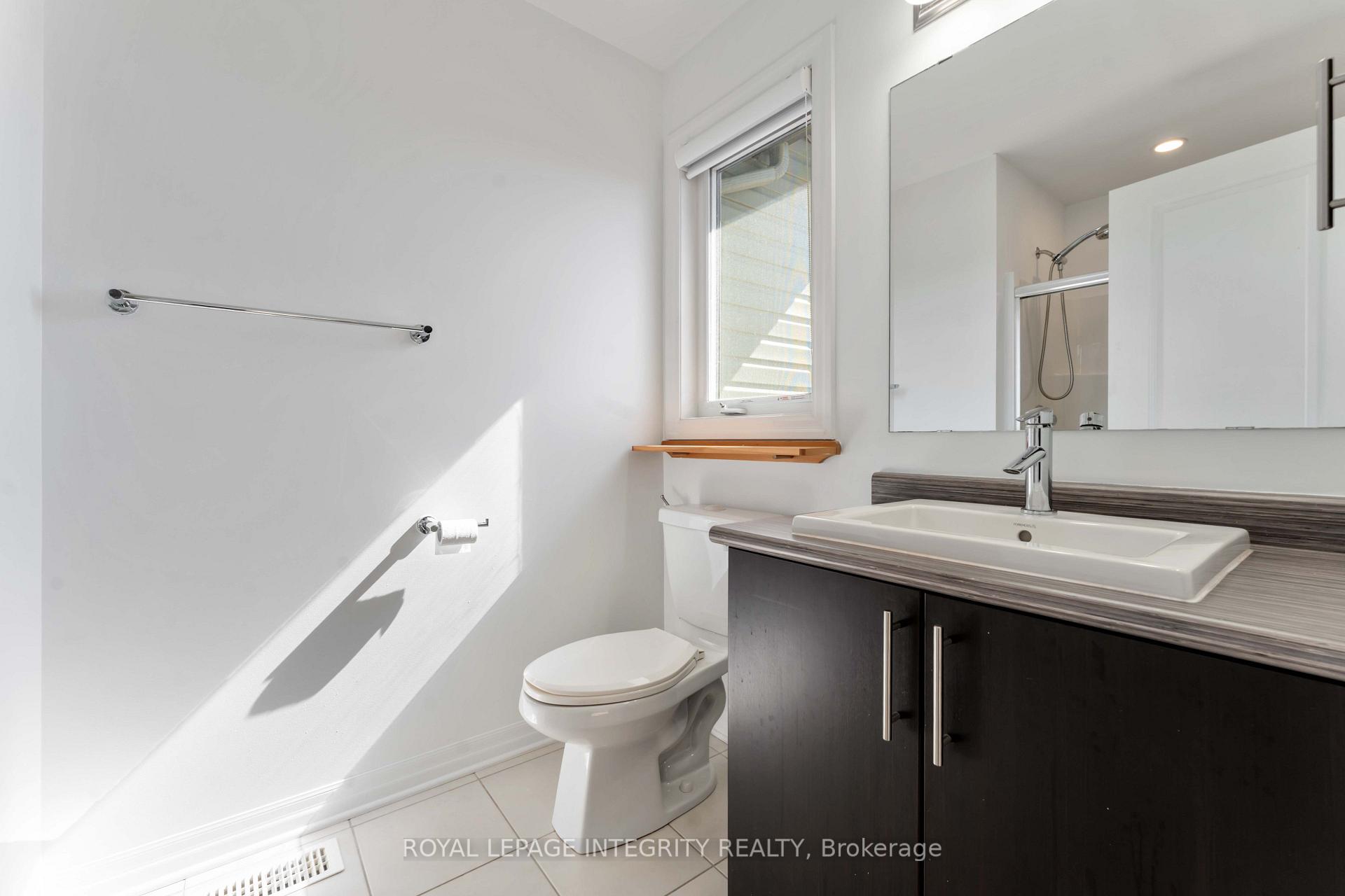 Photo 18 of 521 Rioja Street, Ottawa, Kanata - Emerald Meadows/Trailwest — HOMEH