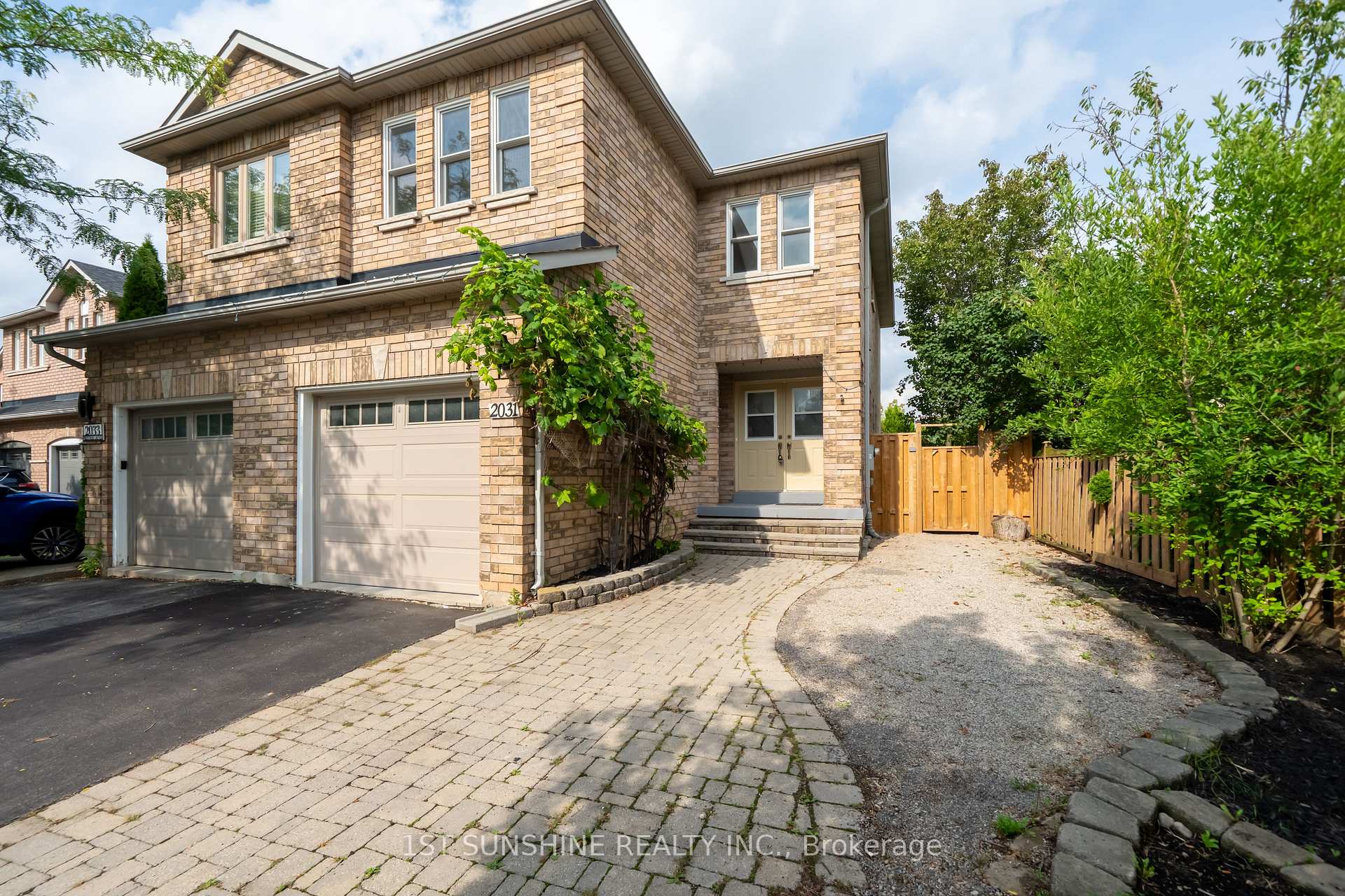 Photo 7 of 2031 Westree Drive, Oakville, West Oak Trails — HOMEH