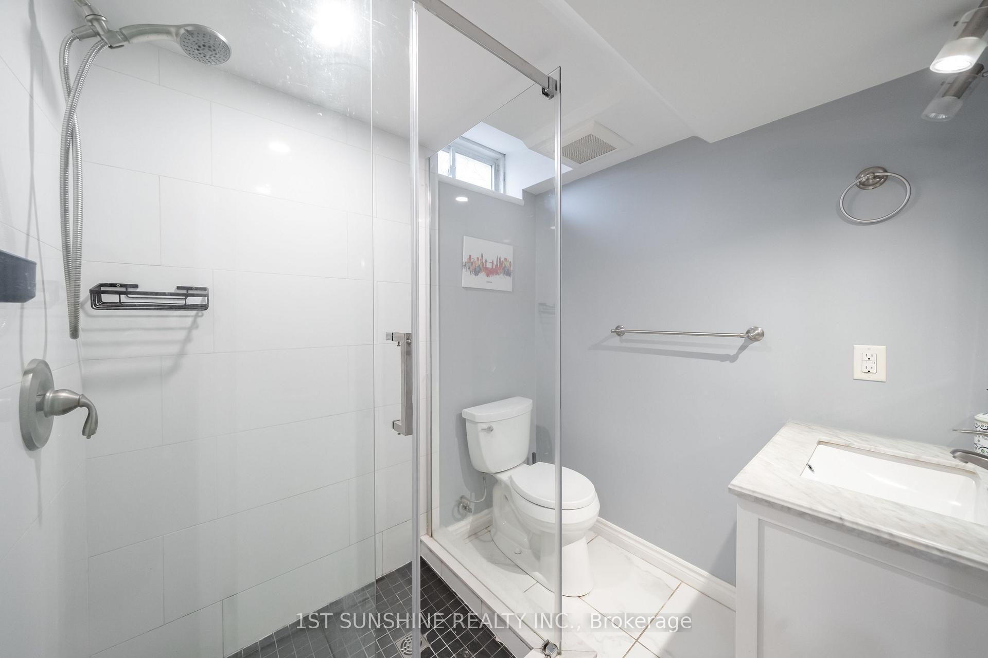 Photo 20 of 2031 Westree Drive, Oakville, West Oak Trails — HOMEH