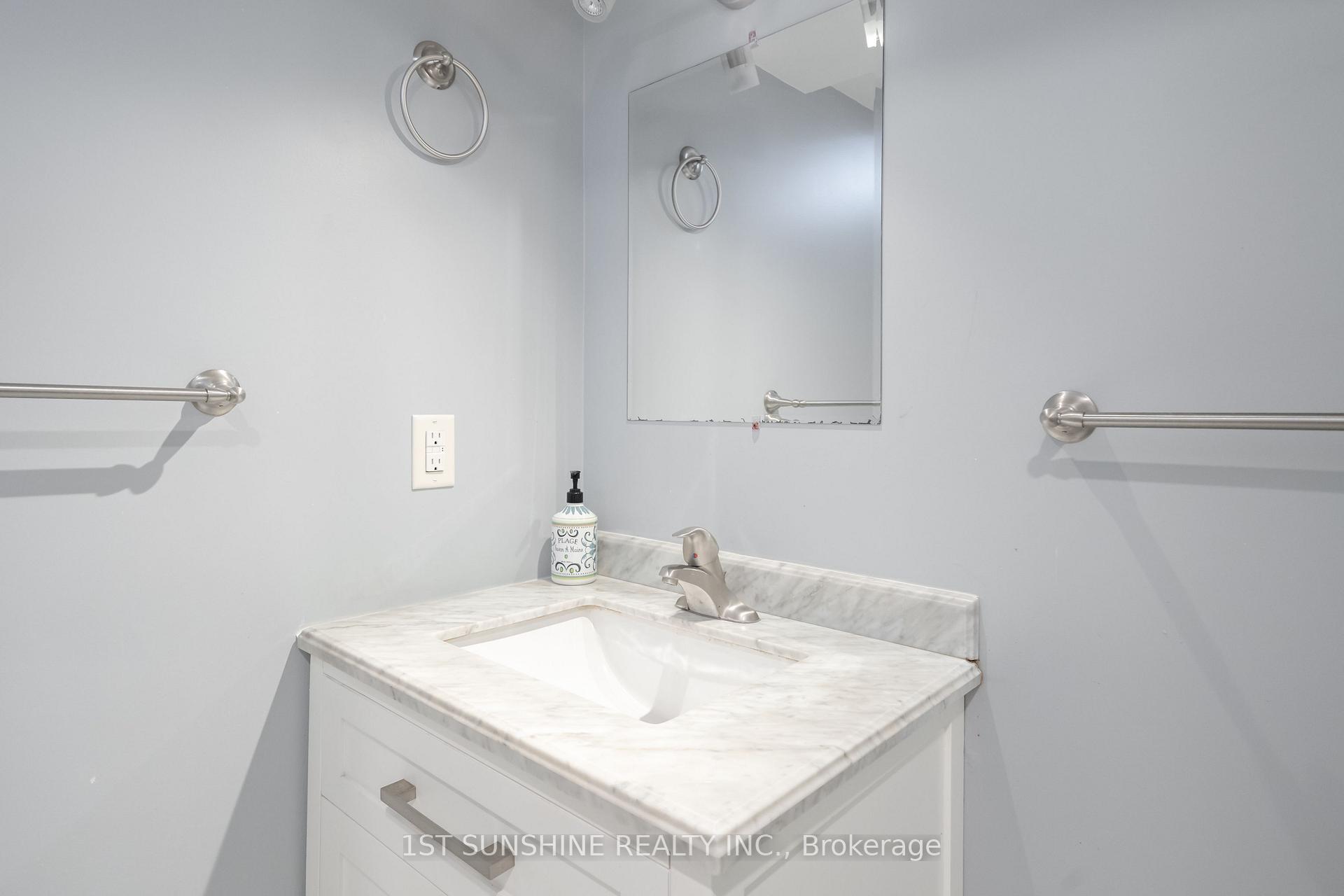 Photo 21 of 2031 Westree Drive, Oakville, West Oak Trails — HOMEH