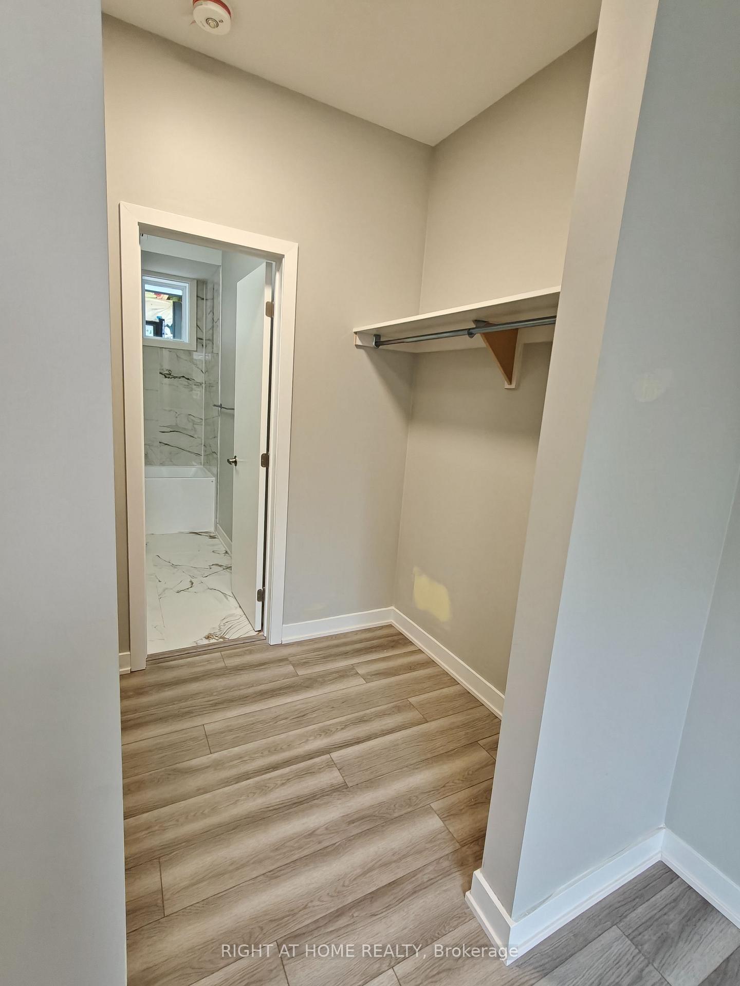 Photo 9 of Unit A, 1332 Thames Street, Ottawa, Carlington — HOMEH