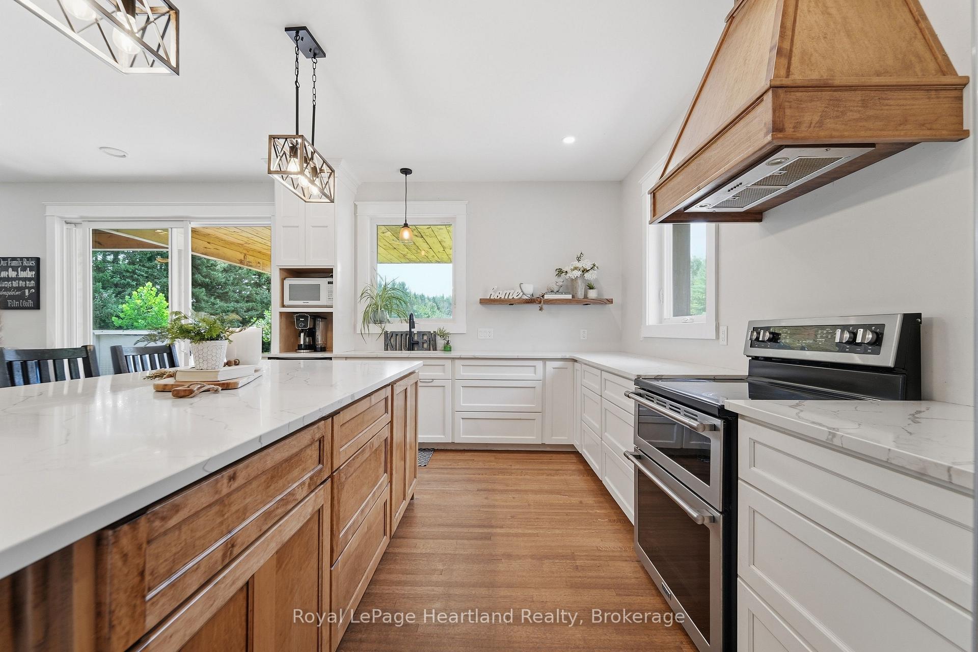 Photo 11 of 83301 Scott Line, North Huron, East Wawanosh — HOMEH