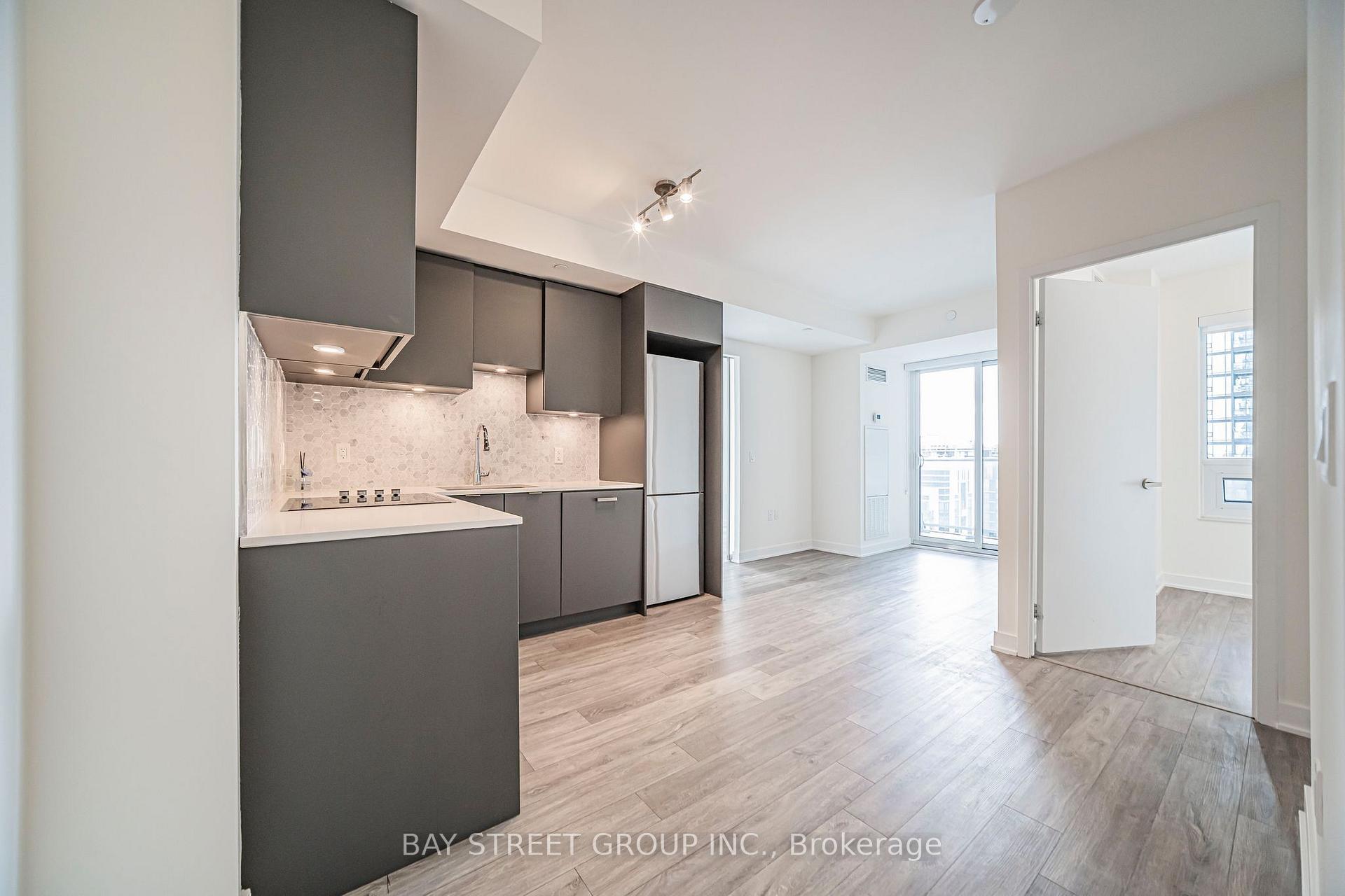 Photo 8 of Unit 2412, 195 Redpath Avenue, Toronto, Mount Pleasant West — HOMEH