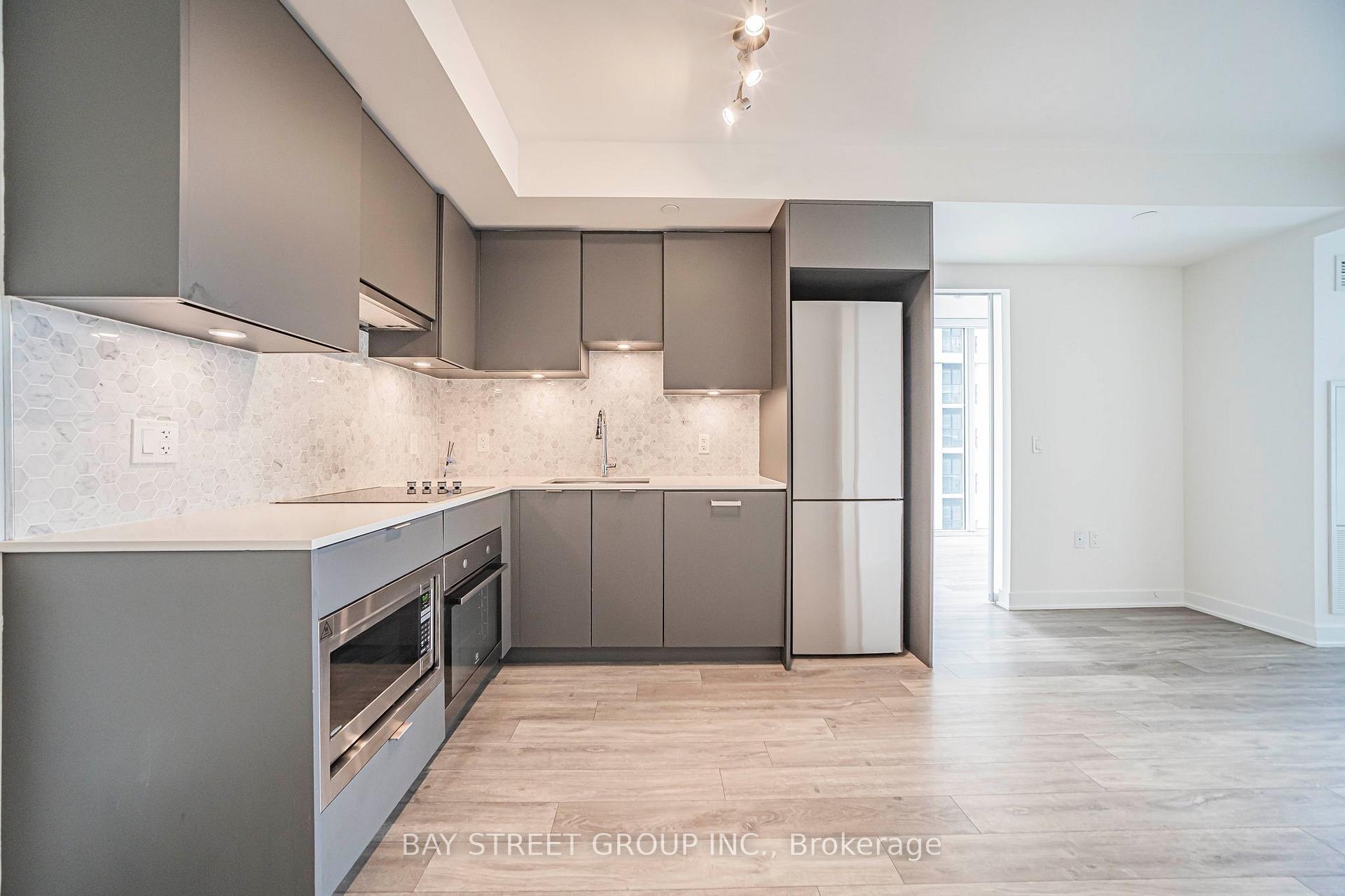 Photo 9 of Unit 2412, 195 Redpath Avenue, Toronto, Mount Pleasant West — HOMEH
