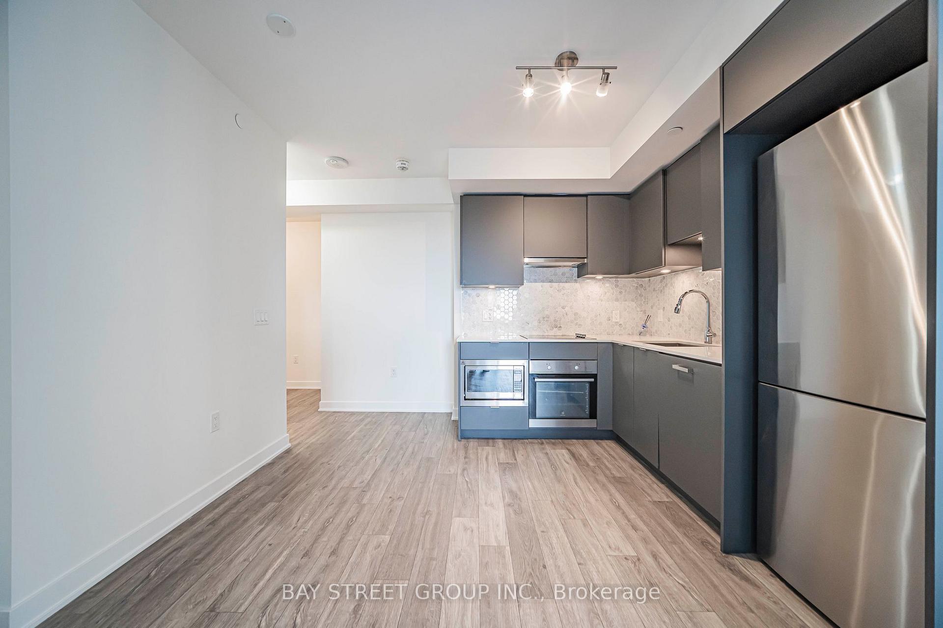 Photo 11 of Unit 2412, 195 Redpath Avenue, Toronto, Mount Pleasant West — HOMEH