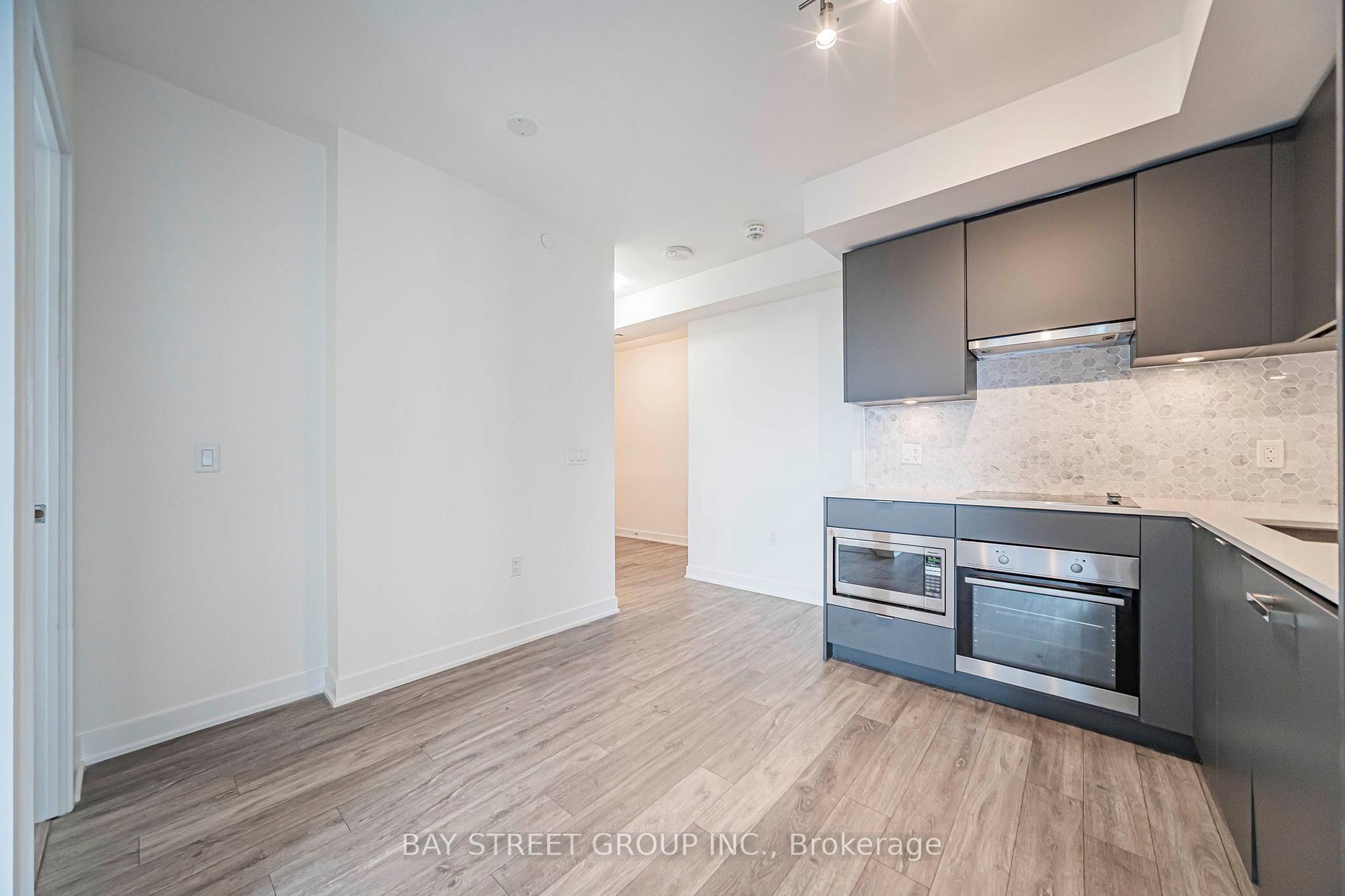 Photo 12 of Unit 2412, 195 Redpath Avenue, Toronto, Mount Pleasant West — HOMEH