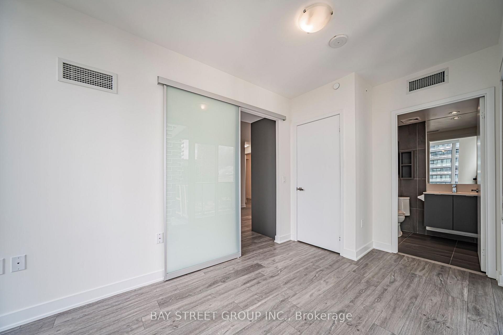 Photo 20 of Unit 2412, 195 Redpath Avenue, Toronto, Mount Pleasant West — HOMEH