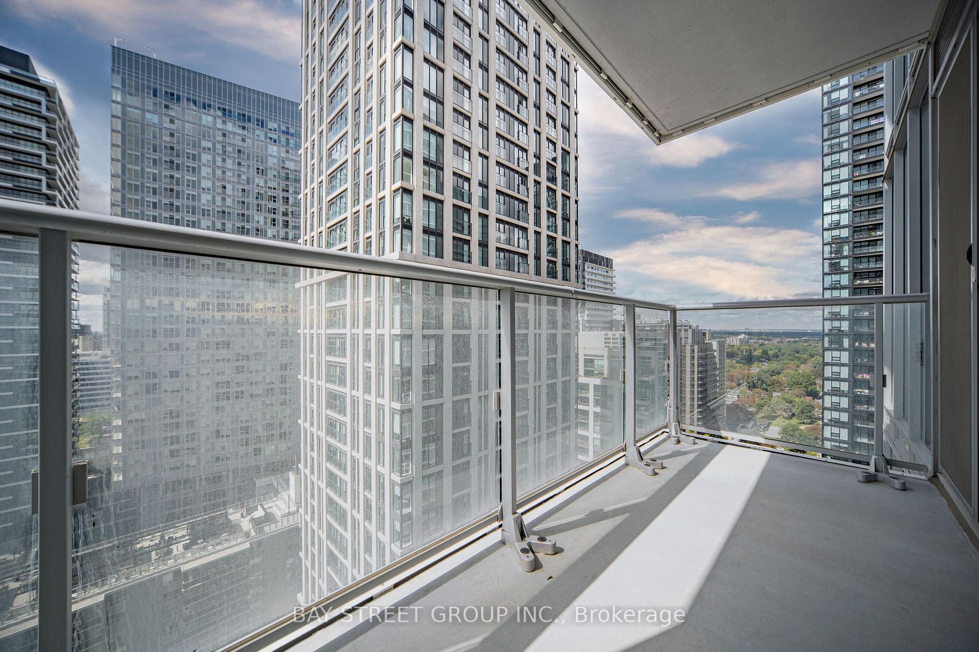 Photo 34 of Unit 2412, 195 Redpath Avenue, Toronto, Mount Pleasant West — HOMEH