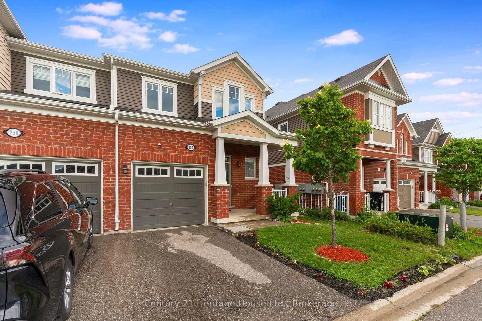 Photo 5 of 254 Waterbrook Lane, Kitchener, Doon South — HOMEH