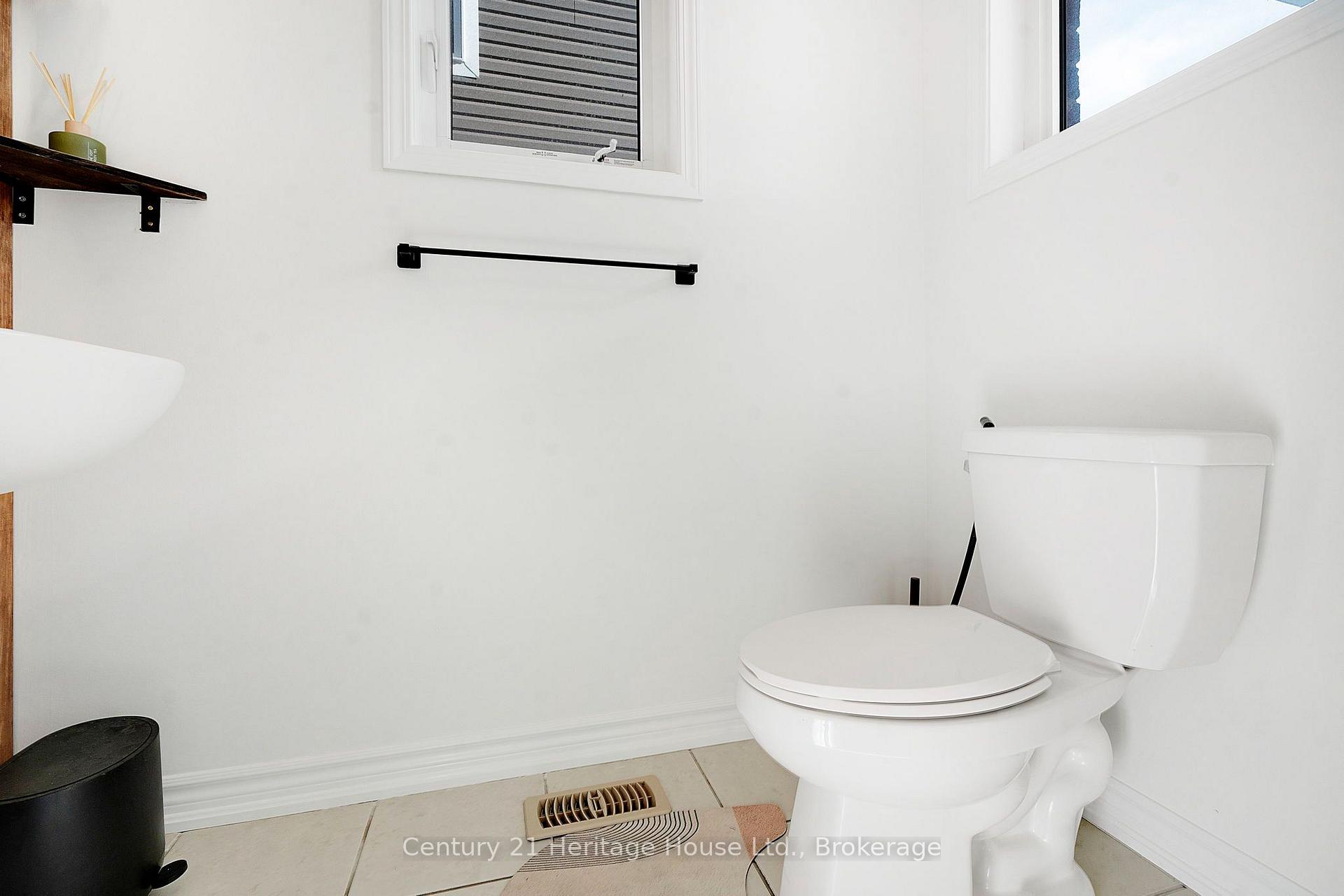 Photo 20 of 254 Waterbrook Lane, Kitchener, Doon South — HOMEH