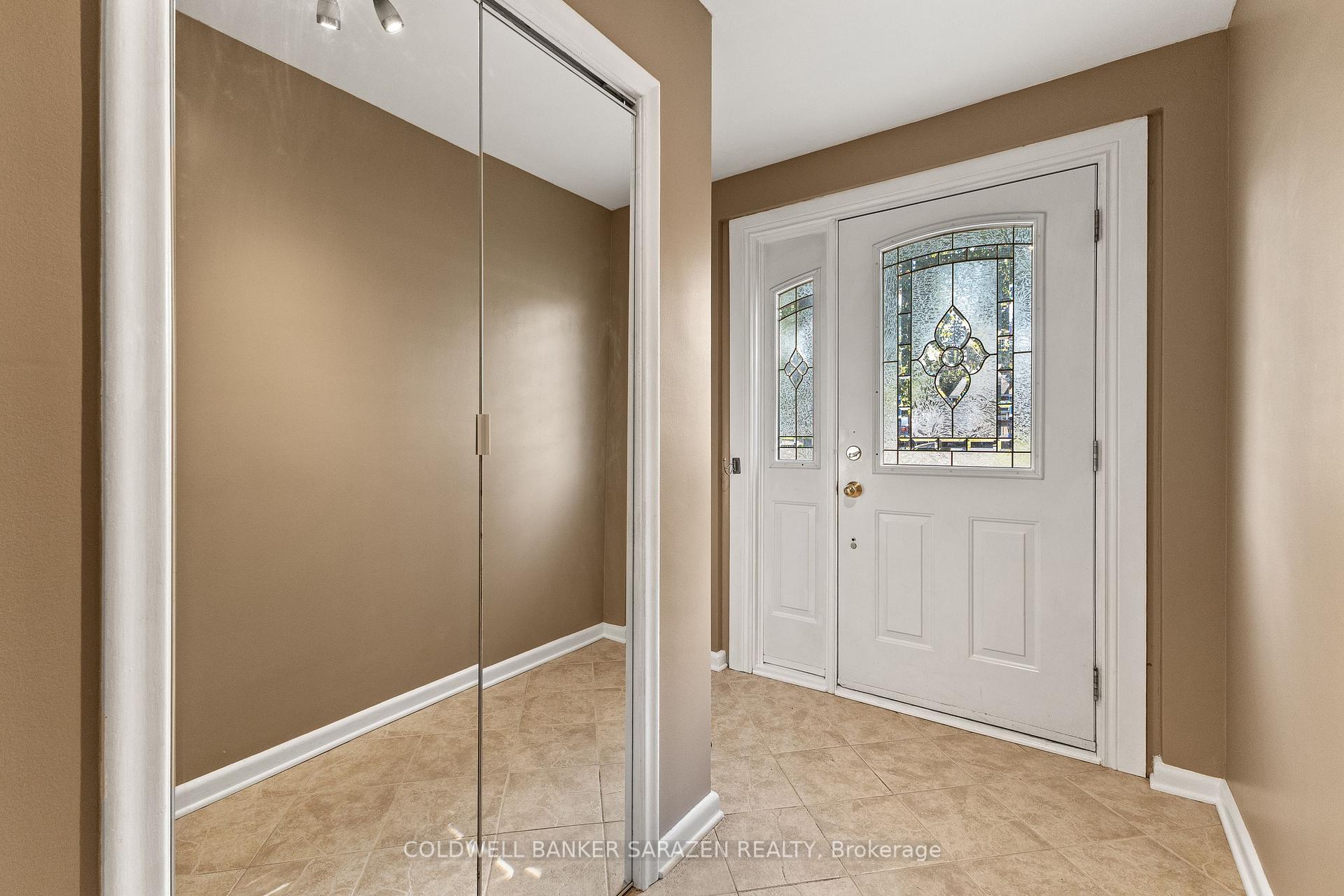 Photo 4 of 1220 Whitmore Avenue, Ottawa, Bel Air Heights — HOMEH