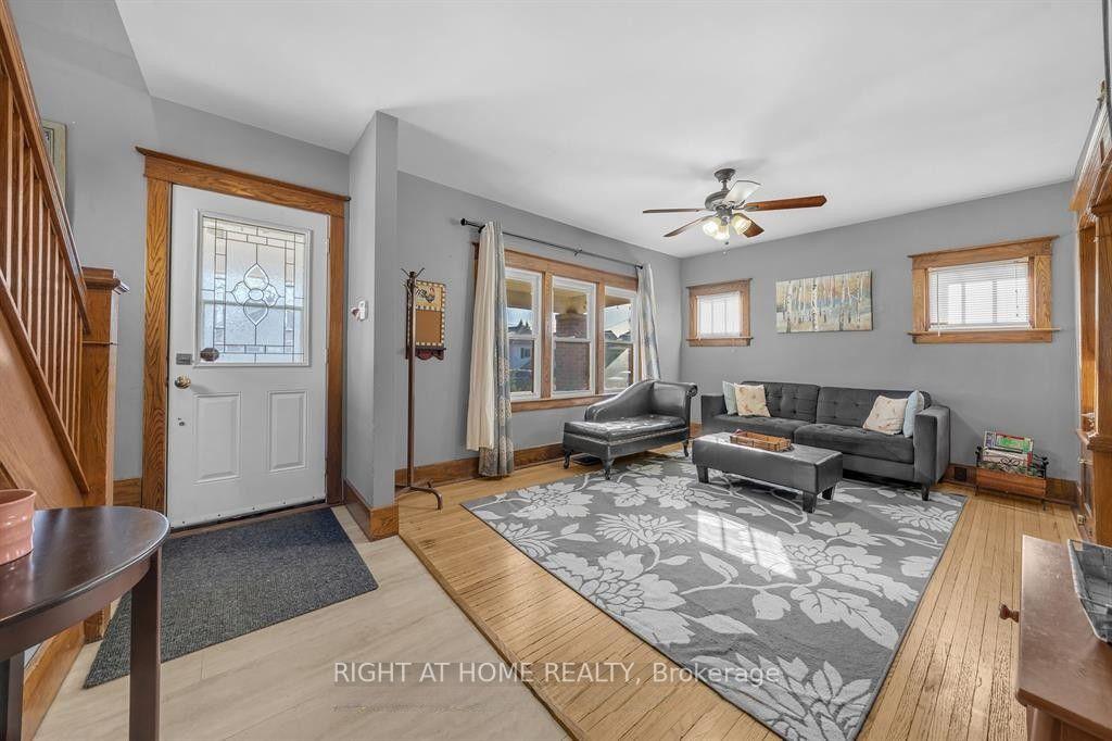Photo 7 of 6367 Culp Street, Niagara Falls, Dorchester — HOMEH