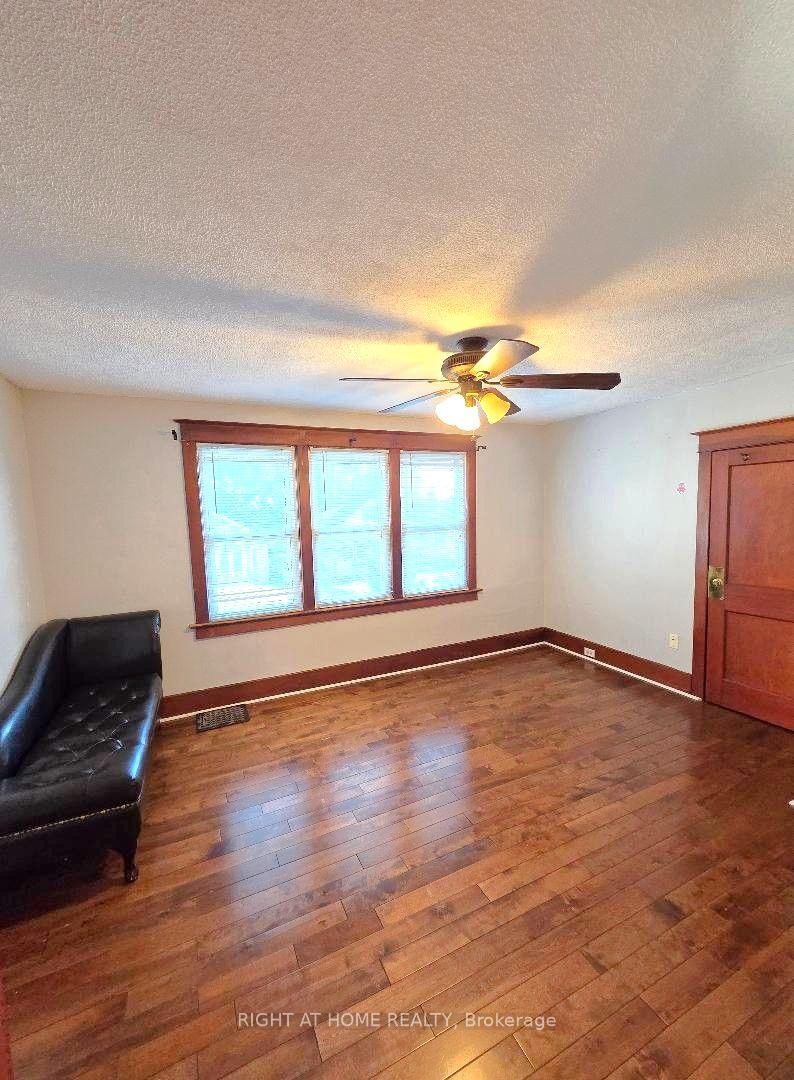 Photo 19 of 6367 Culp Street, Niagara Falls, Dorchester — HOMEH
