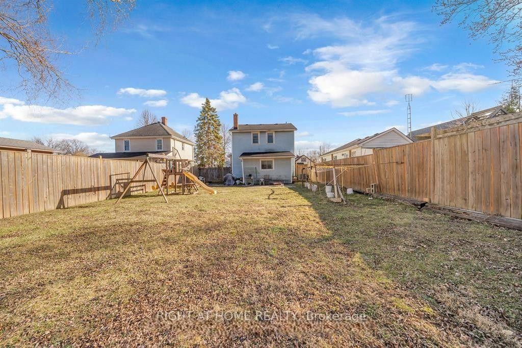 Photo 23 of 6367 Culp Street, Niagara Falls, Dorchester — HOMEH