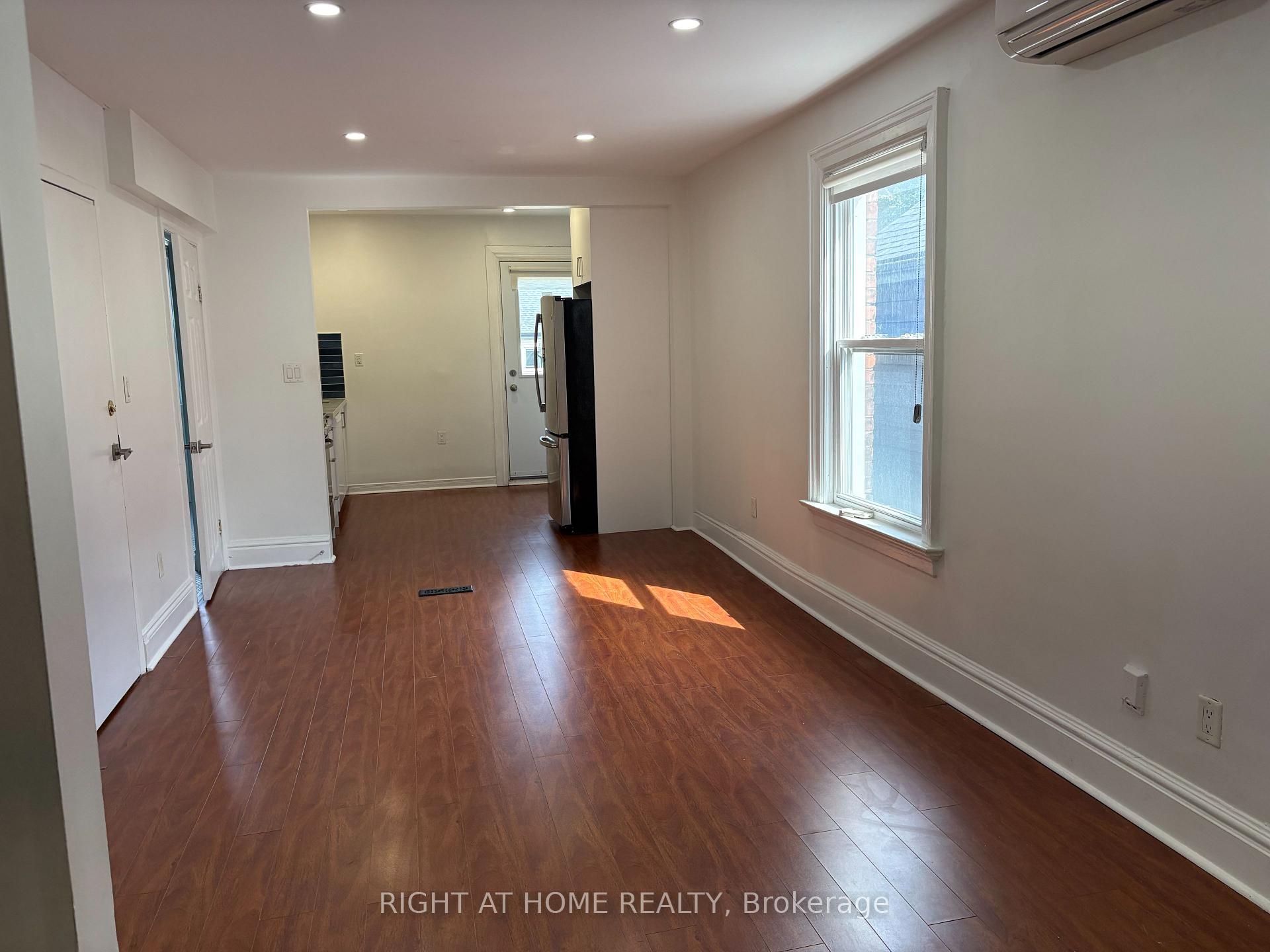 Photo 6 of Unit 2, 1015 Bathurst Street, Toronto, The Annex — HOMEH