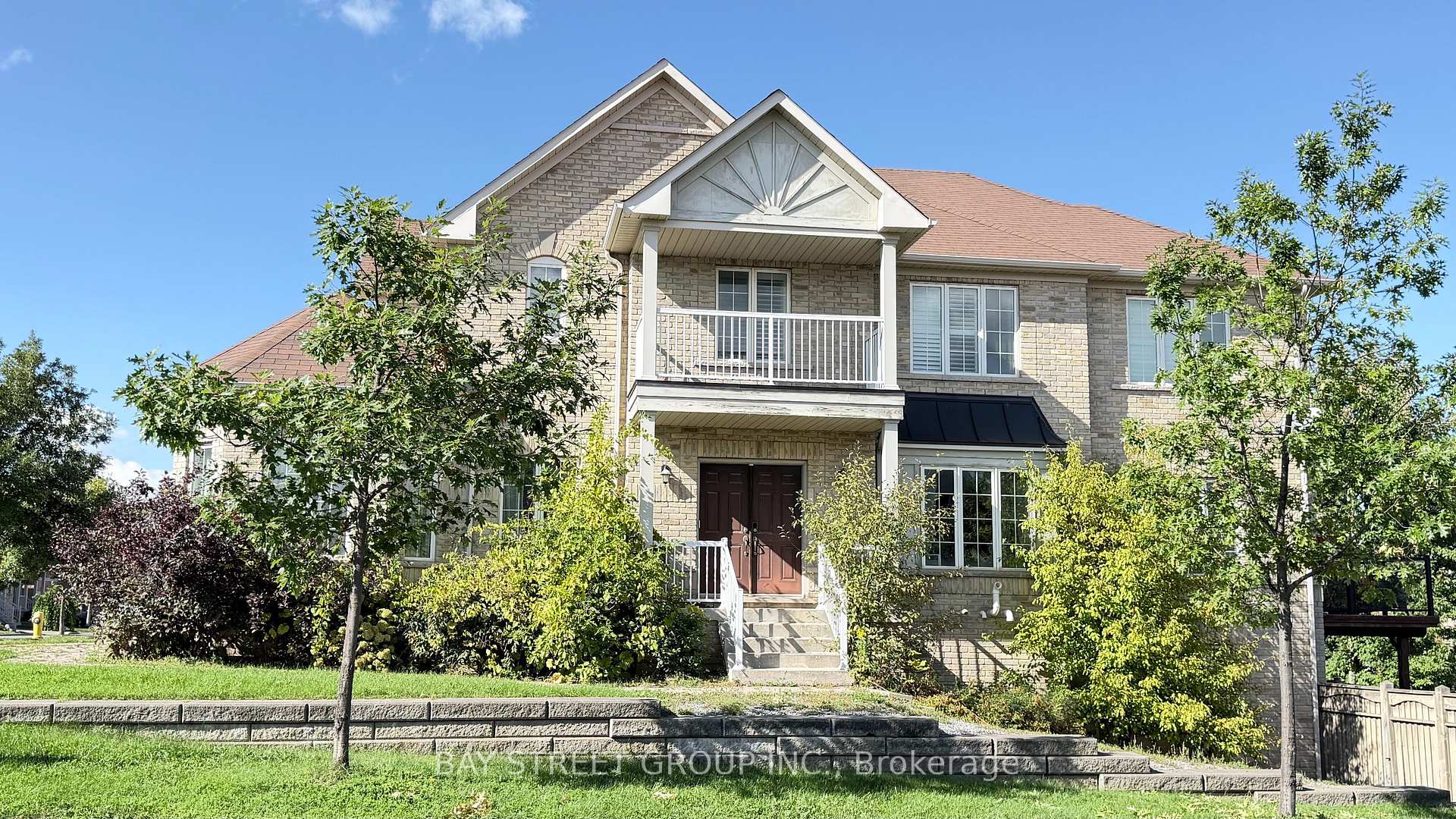 Photo 2 of 59 Oberfrick Avenue, Vaughan, Patterson — HOMEH