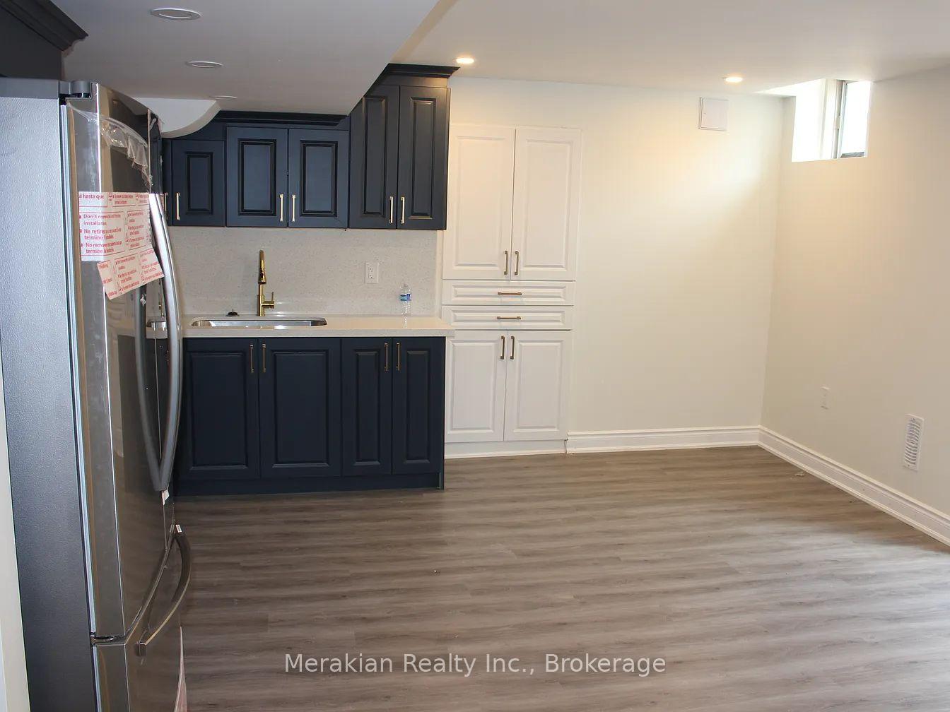 Photo 2 of 48 Mediterranean Crescent, Brampton, Bram West — HOMEH