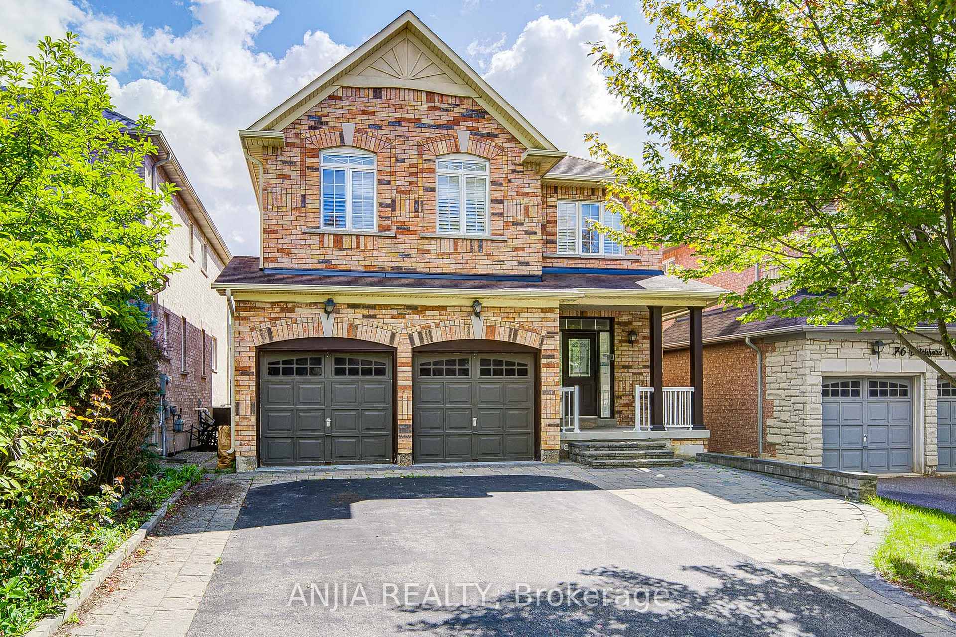Photo 2 of 74 Batchford Crescent, Markham, Box Grove — HOMEH