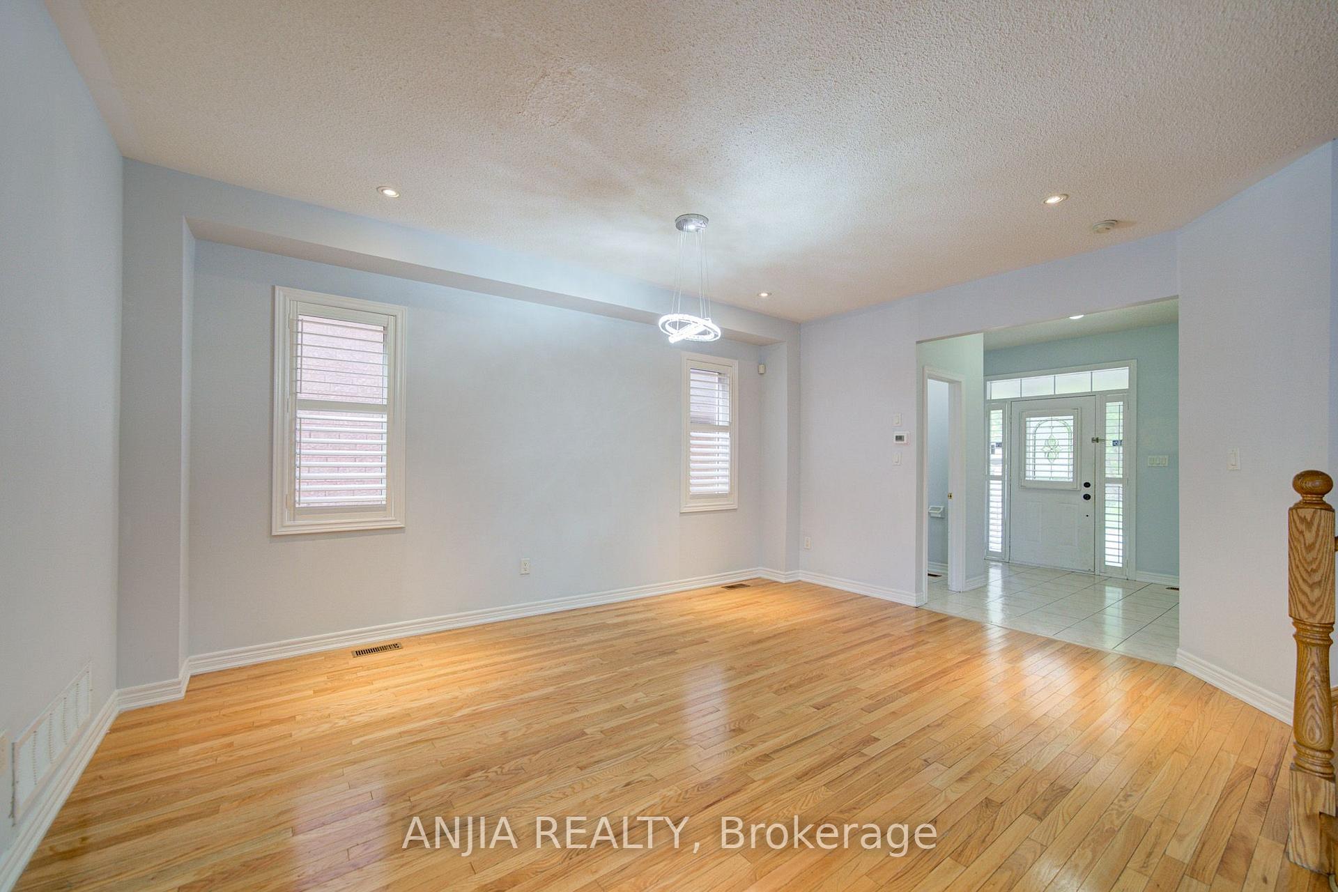 Photo 14 of 74 Batchford Crescent, Markham, Box Grove — HOMEH