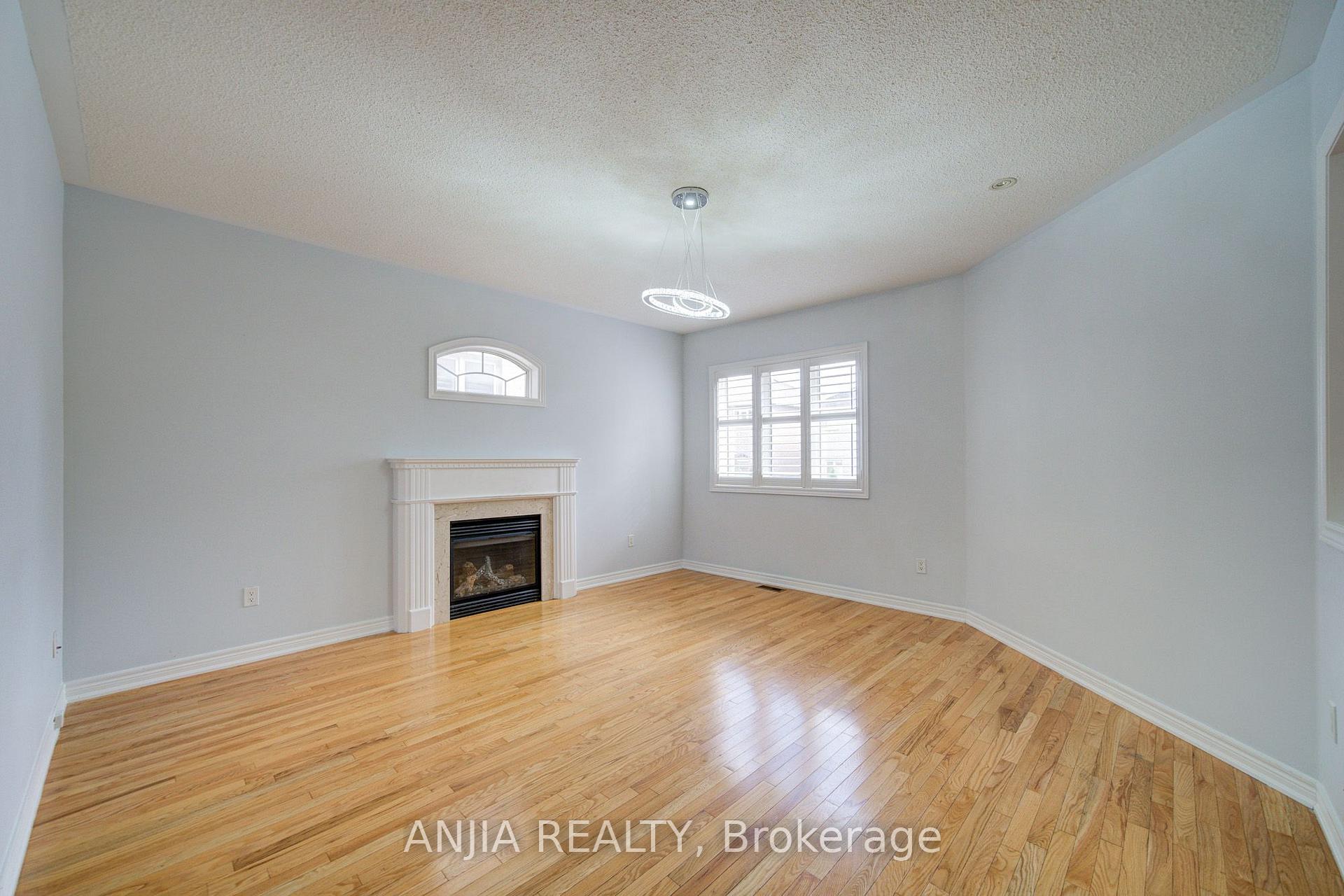 Photo 16 of 74 Batchford Crescent, Markham, Box Grove — HOMEH