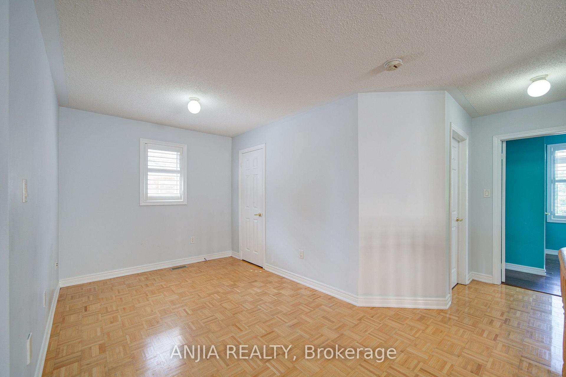 Photo 27 of 74 Batchford Crescent, Markham, Box Grove — HOMEH