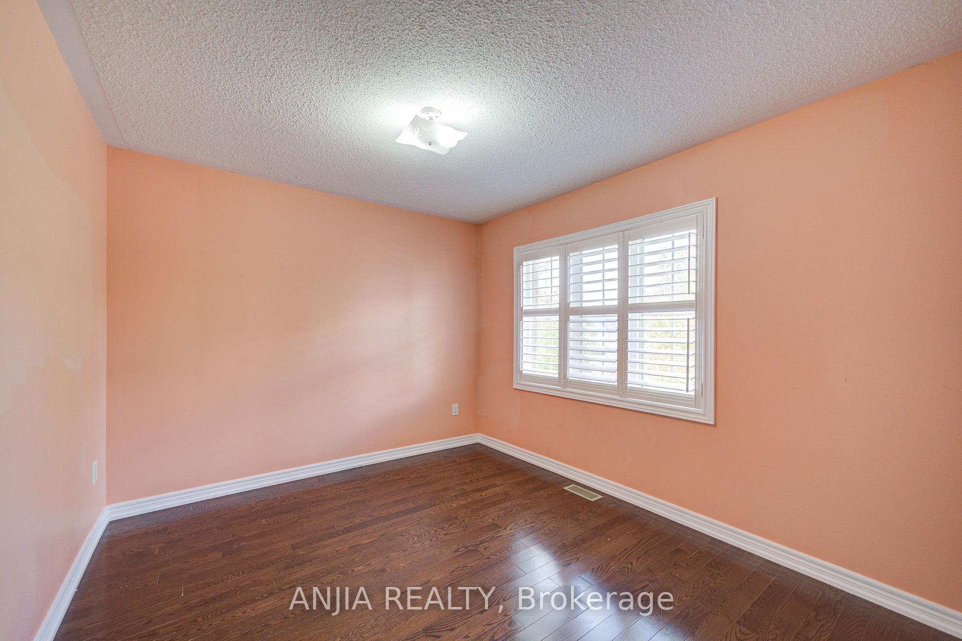 Photo 38 of 74 Batchford Crescent, Markham, Box Grove — HOMEH
