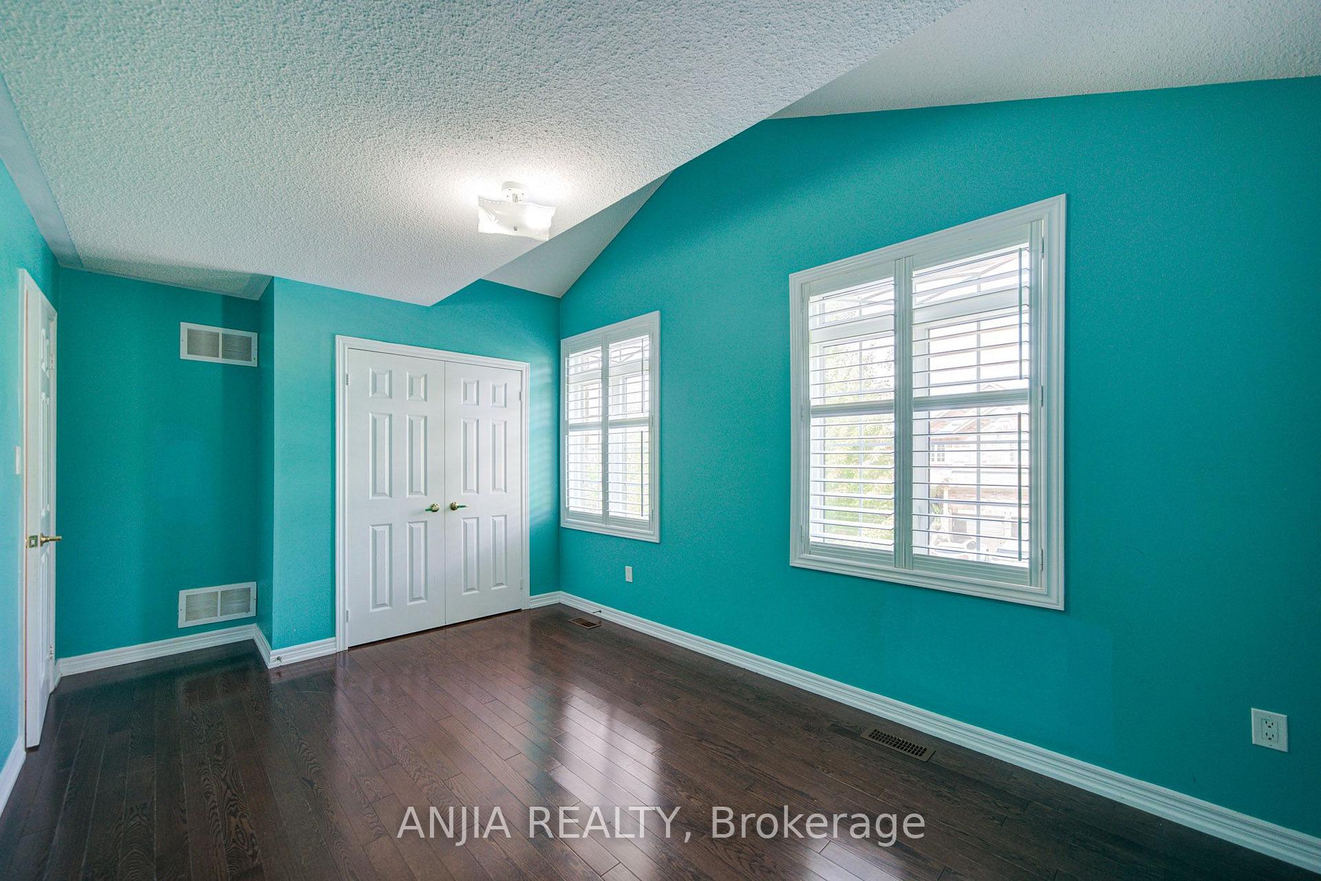 Photo 41 of 74 Batchford Crescent, Markham, Box Grove — HOMEH