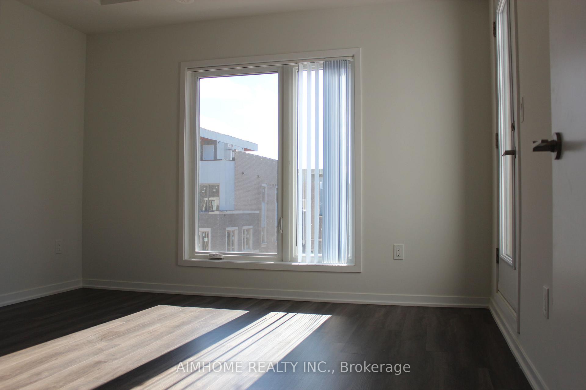 Photo 10 of Unit Th375, 80 Honeycrisp Crescent, Vaughan, Vaughan Corporate Centre — HOMEH