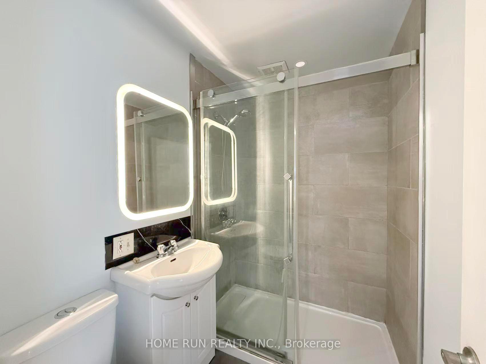 Photo 11 of 68 Meadowlands Drive W, Ottawa, Meadowlands/Crestview — HOMEH