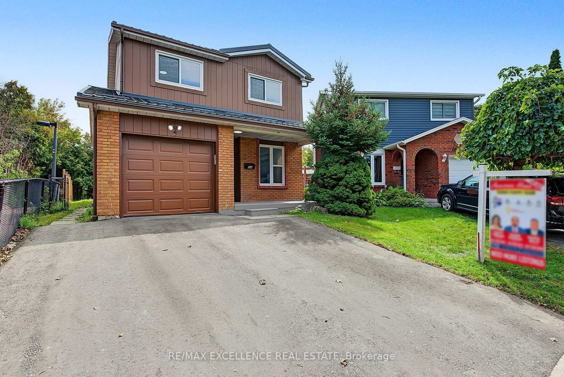 Photo 4 of 114 Elderwood Place, Brampton, Brampton North — HOMEH