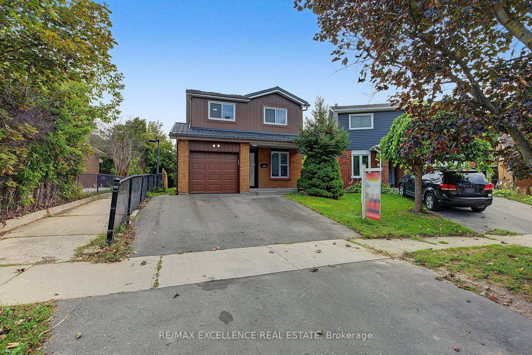 Photo 6 of 114 Elderwood Place, Brampton, Brampton North — HOMEH