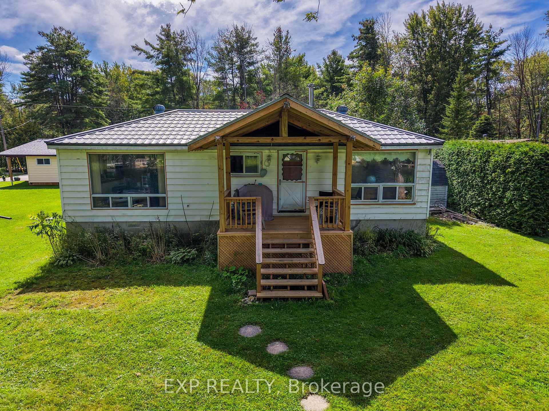 Photo of 3908 Canal Road W