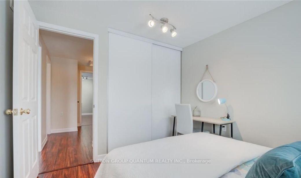 Photo 19 of Unit 44, 101 Brookside Street, London, South I — HOMEH