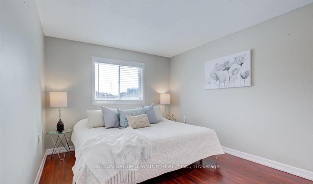 Photo 20 of Unit 44, 101 Brookside Street, London, South I — HOMEH