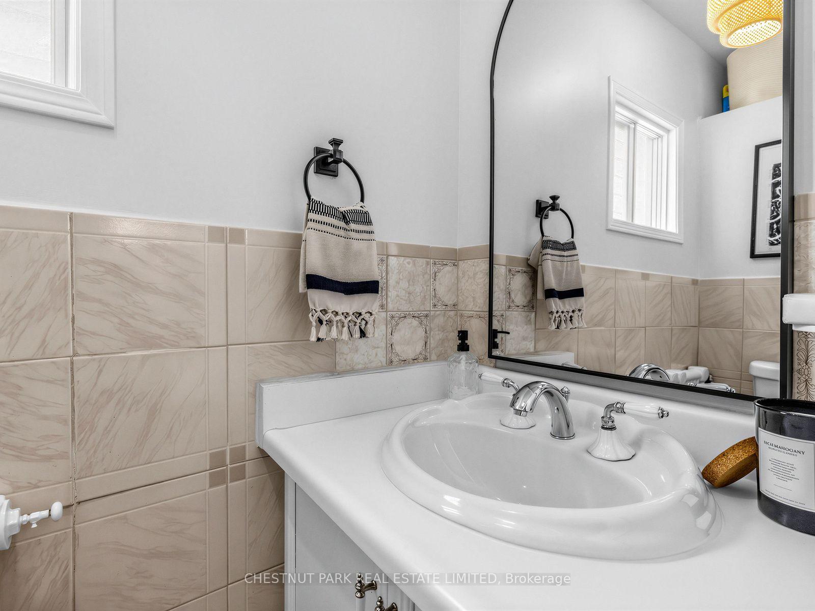Photo 11 of 464 Montrose Avenue, Toronto, Palmerston-Little Italy — HOMEH
