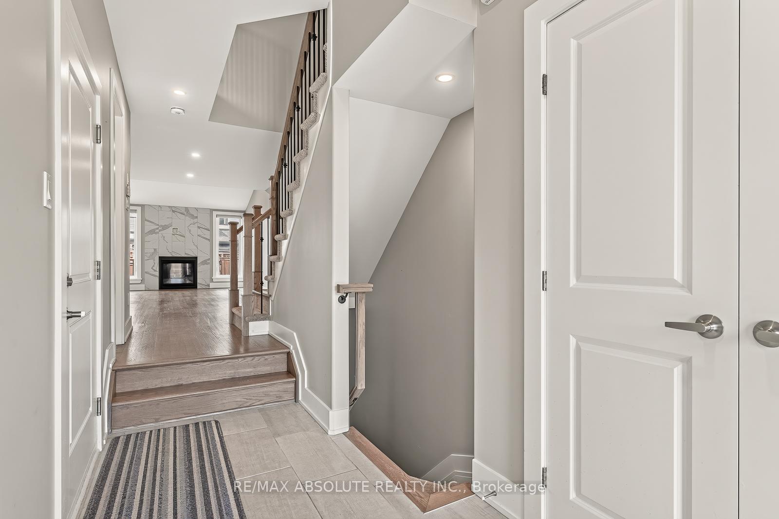 Photo 4 of 308 Proud Walk Drive, Ottawa, Stittsville (South) — HOMEH
