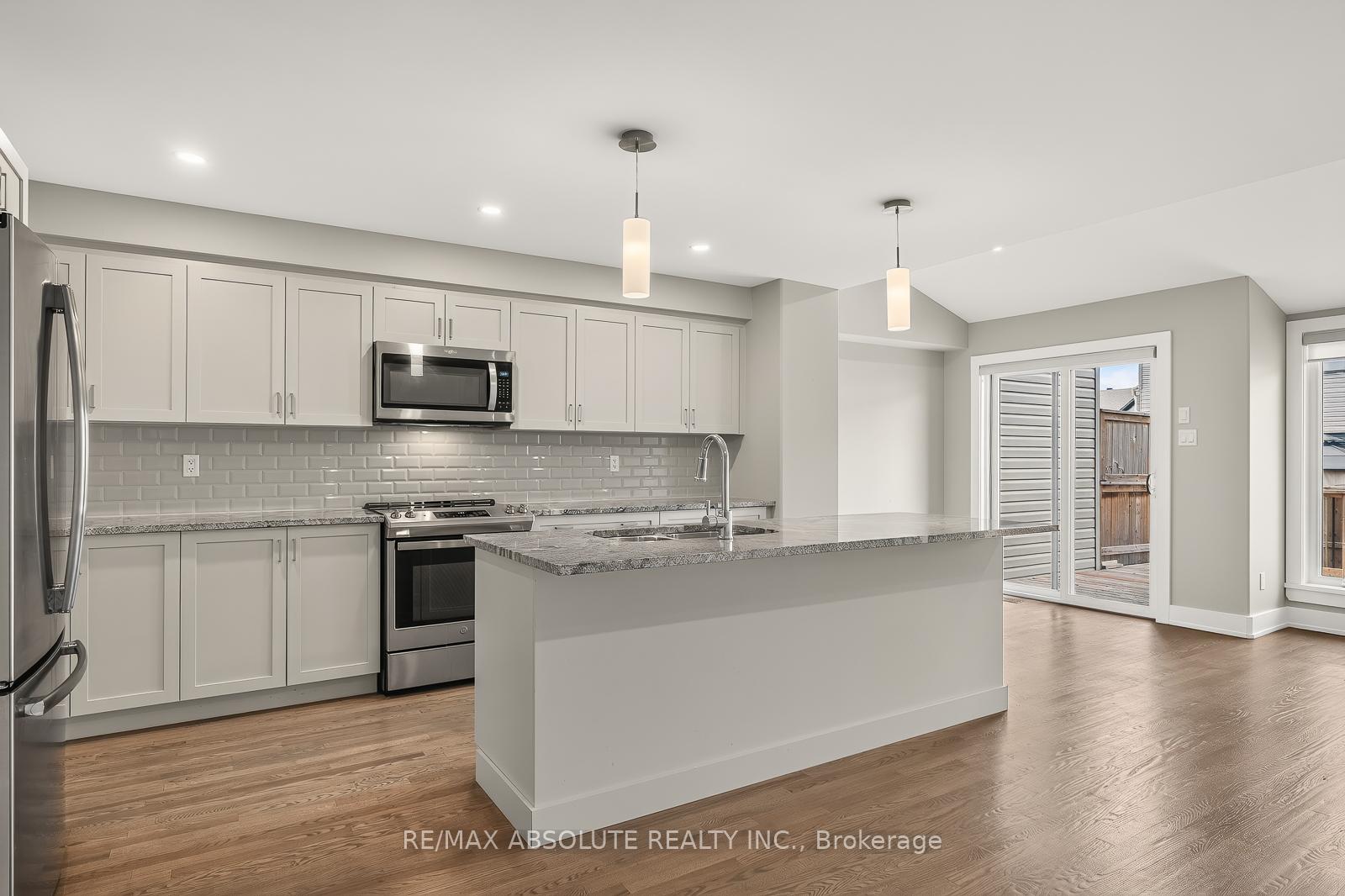 Photo 7 of 308 Proud Walk Drive, Ottawa, Stittsville (South) — HOMEH