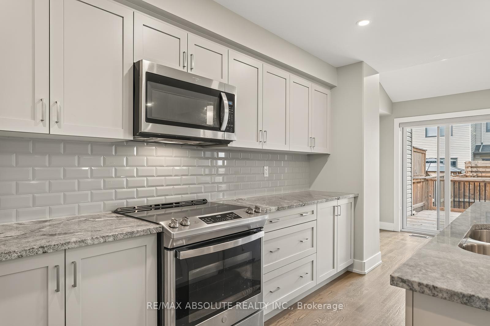 Photo 8 of 308 Proud Walk Drive, Ottawa, Stittsville (South) — HOMEH