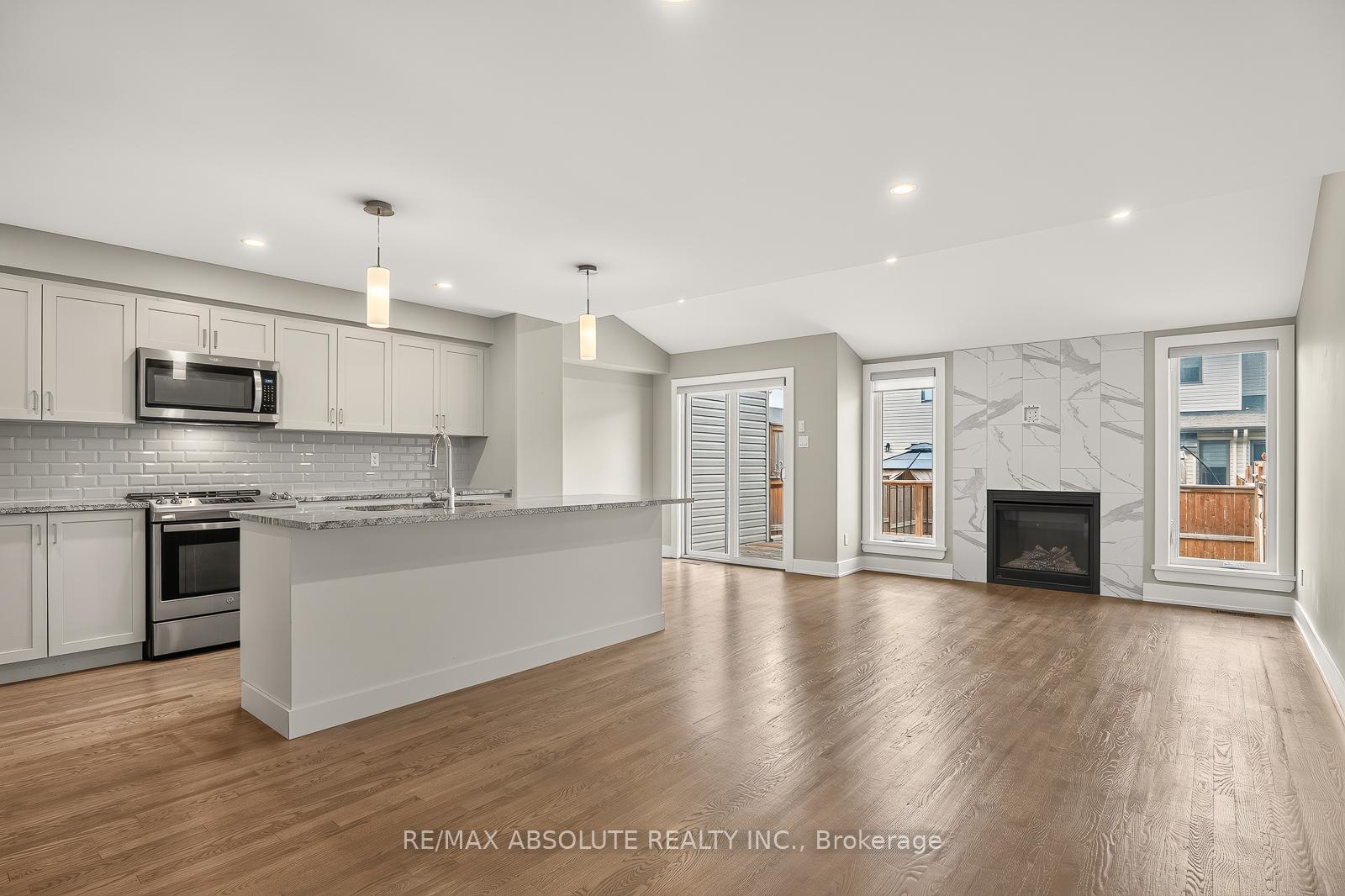 Photo 11 of 308 Proud Walk Drive, Ottawa, Stittsville (South) — HOMEH