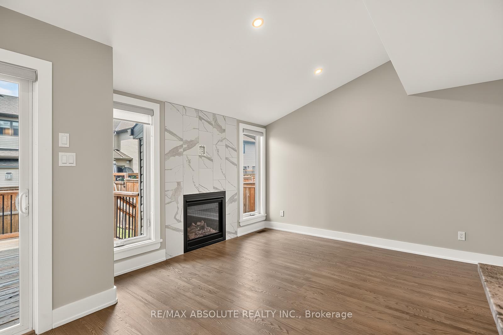 Photo 16 of 308 Proud Walk Drive, Ottawa, Stittsville (South) — HOMEH