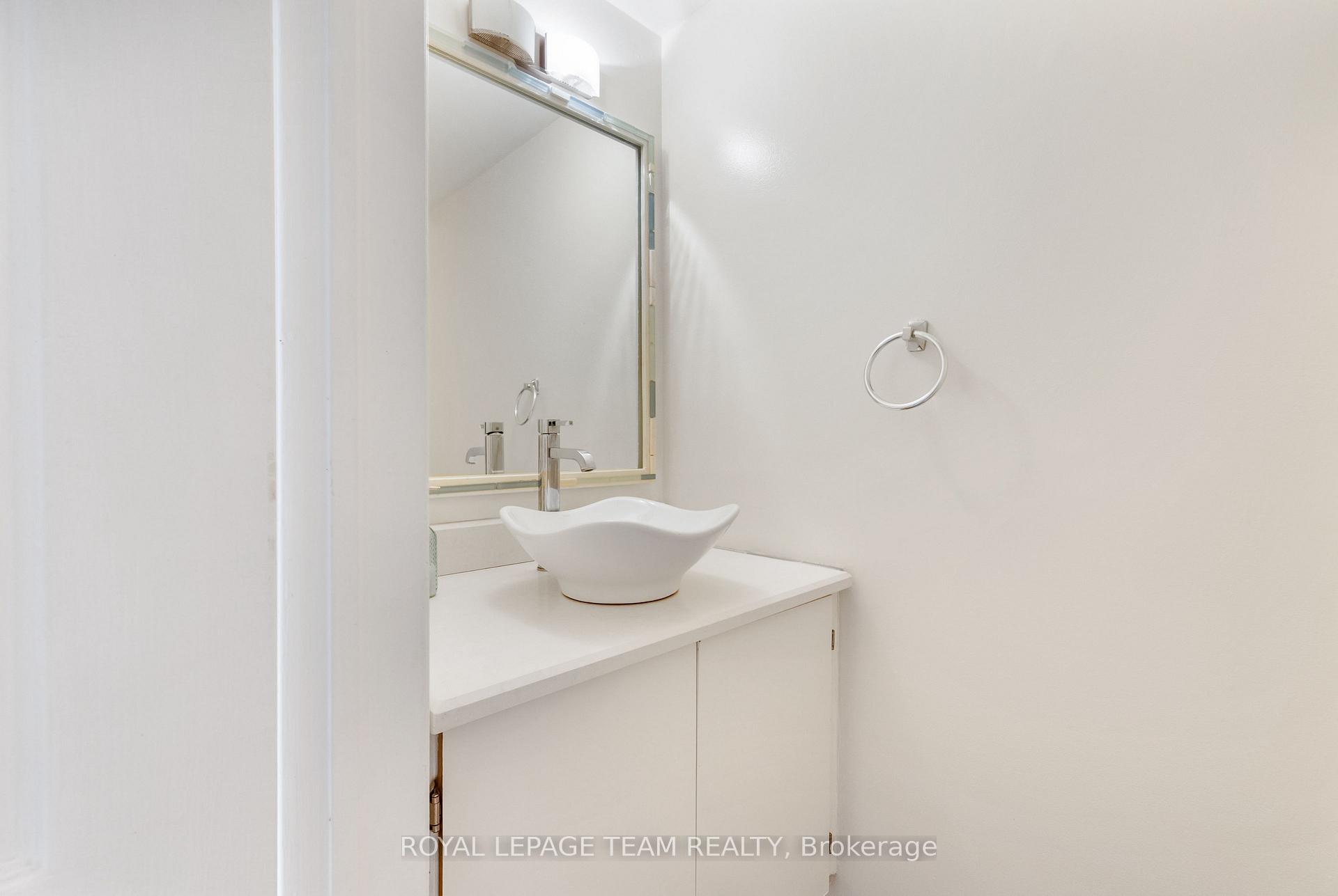 Photo 12 of 59 Sarrazin Way W, Ottawa, Barrhaven - Cedargrove/Fraserdale — HOMEH