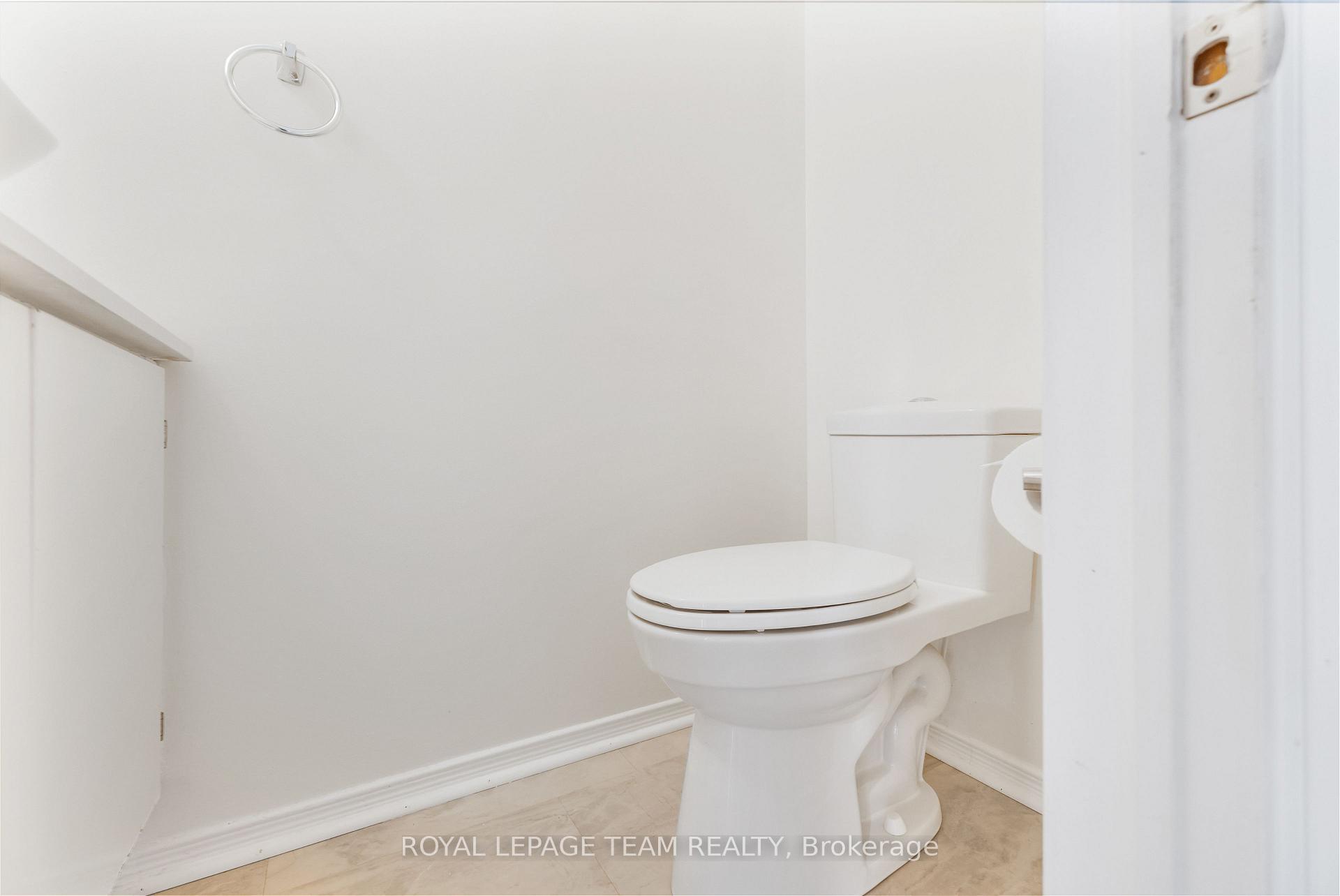 Photo 13 of 59 Sarrazin Way W, Ottawa, Barrhaven - Cedargrove/Fraserdale — HOMEH