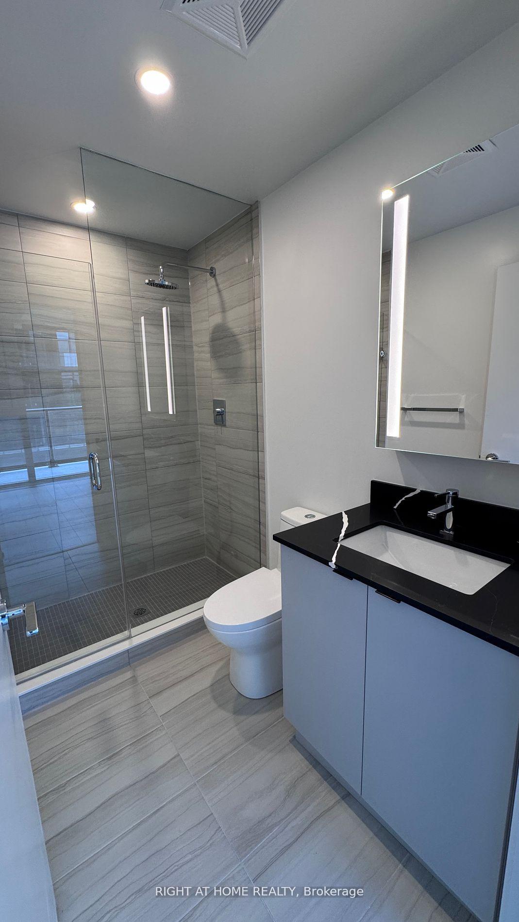 Photo 5 of Unit 1027, 285 Dufferin Street, Toronto, South Parkdale — HOMEH