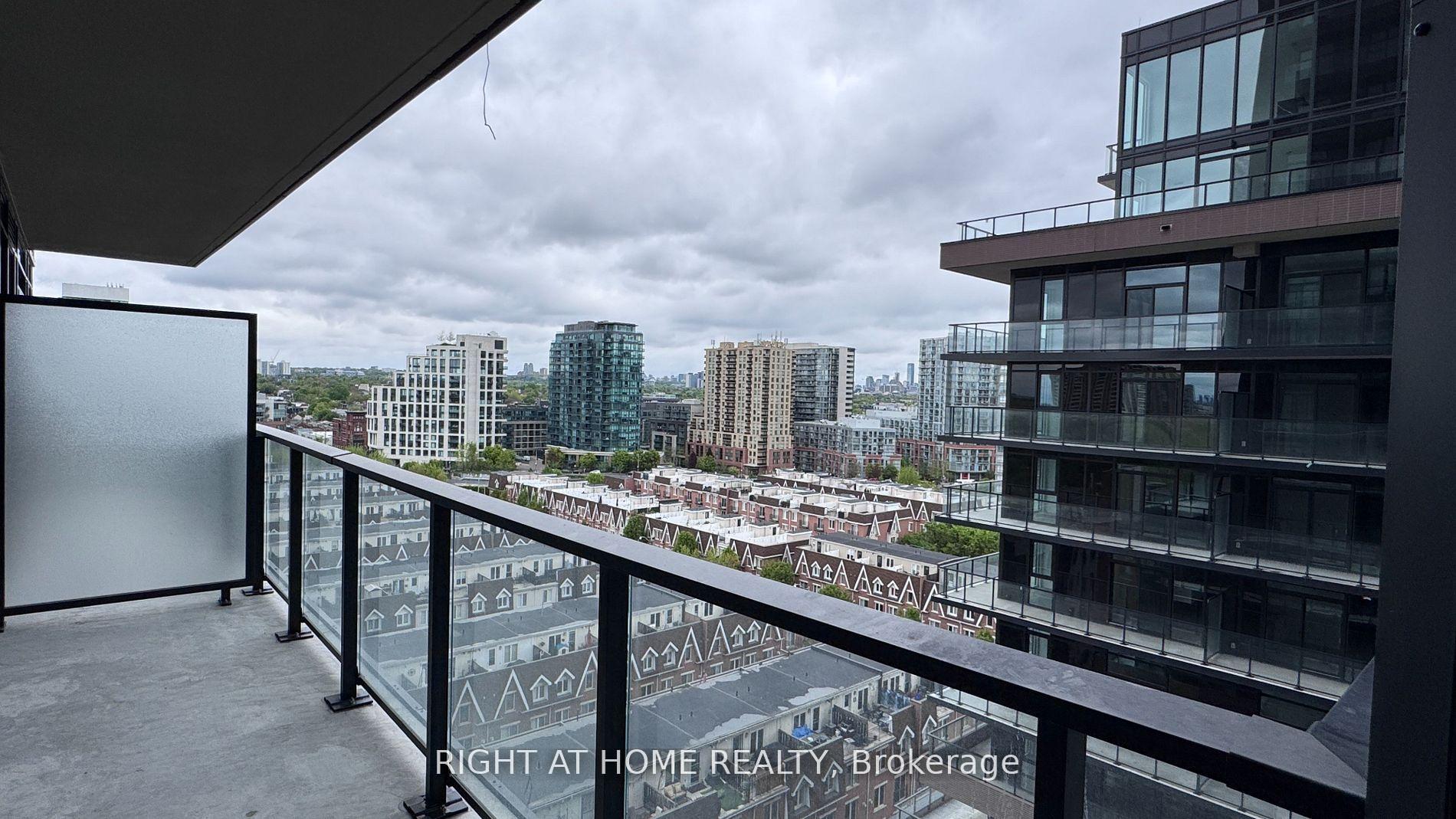 Photo 7 of Unit 1027, 285 Dufferin Street, Toronto, South Parkdale — HOMEH