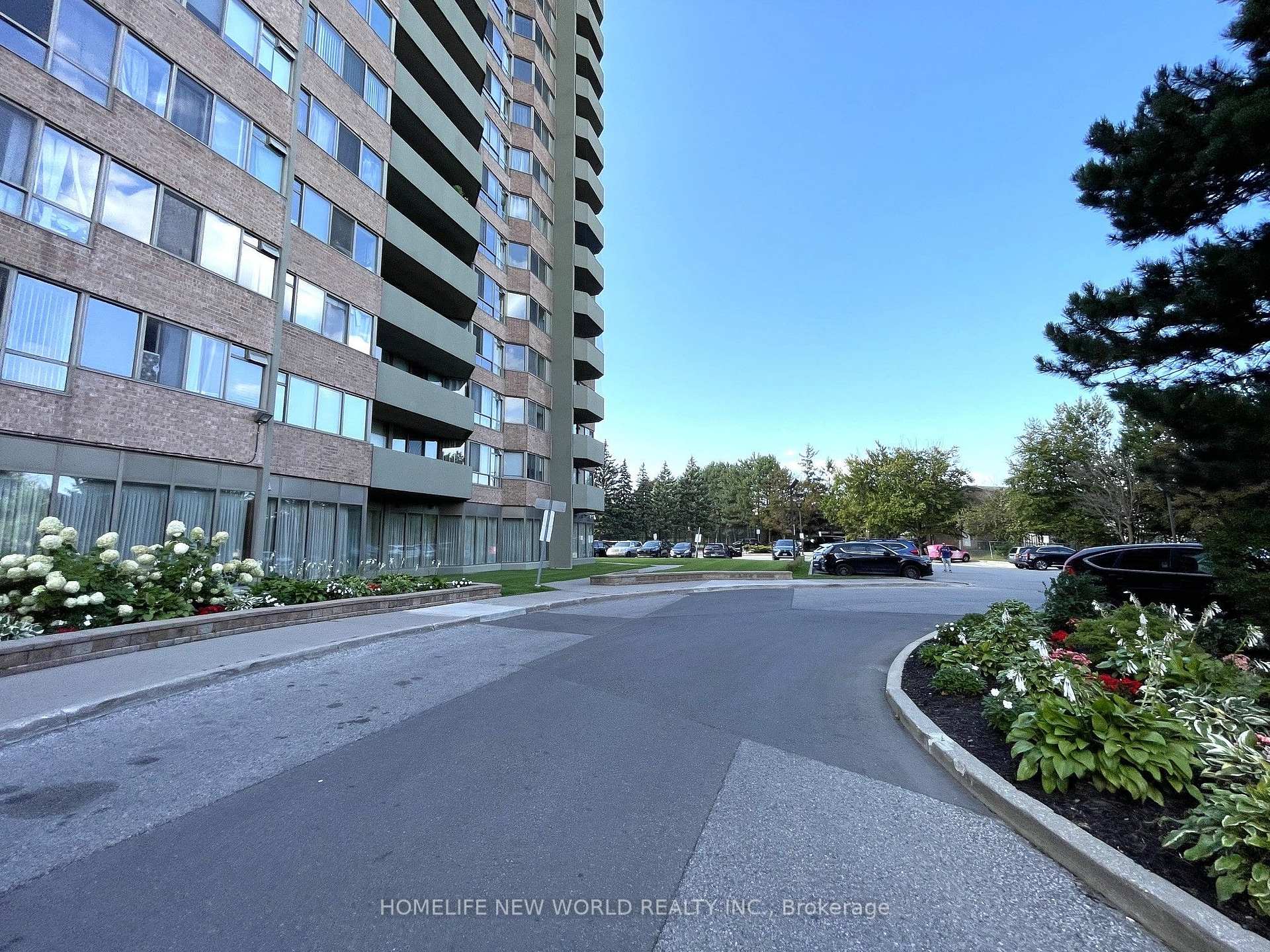 Photo 7 of Unit 413, 30 Thunder Grove, Scarborough, Agincourt North — HOMEH