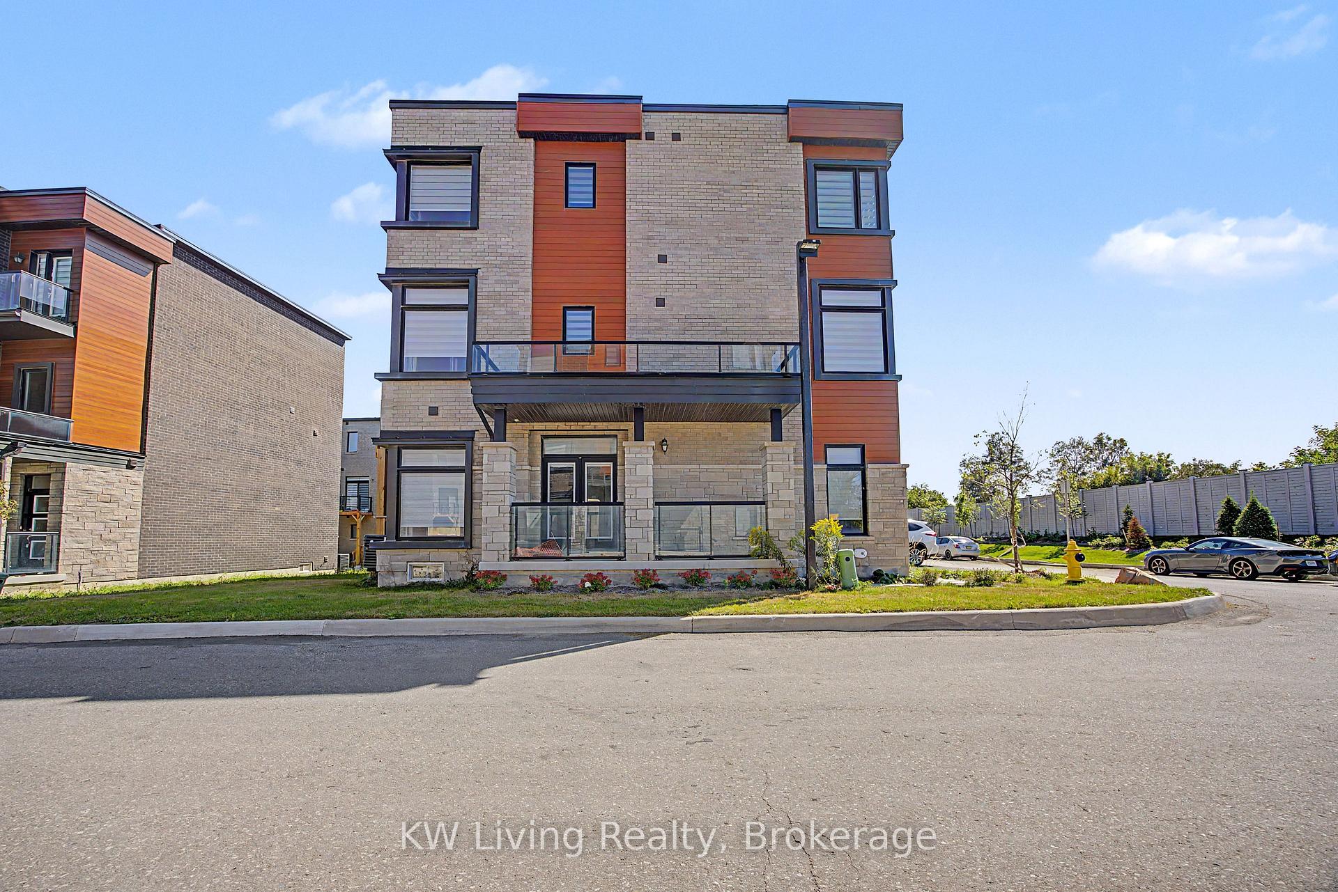 Photo 8 of 118 Wascana Road, Vaughan, Elder Mills — HOMEH