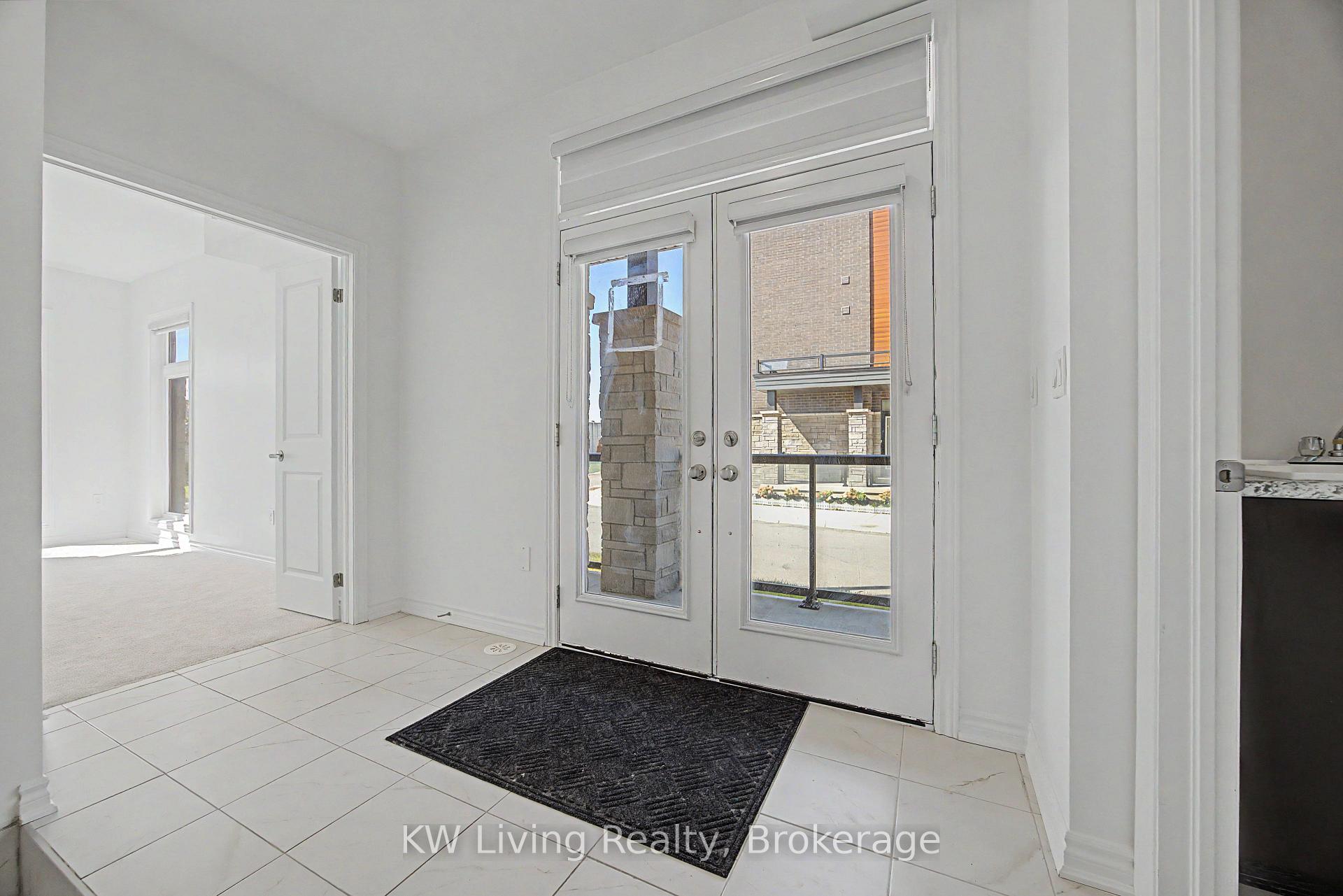 Photo 16 of 118 Wascana Road, Vaughan, Elder Mills — HOMEH